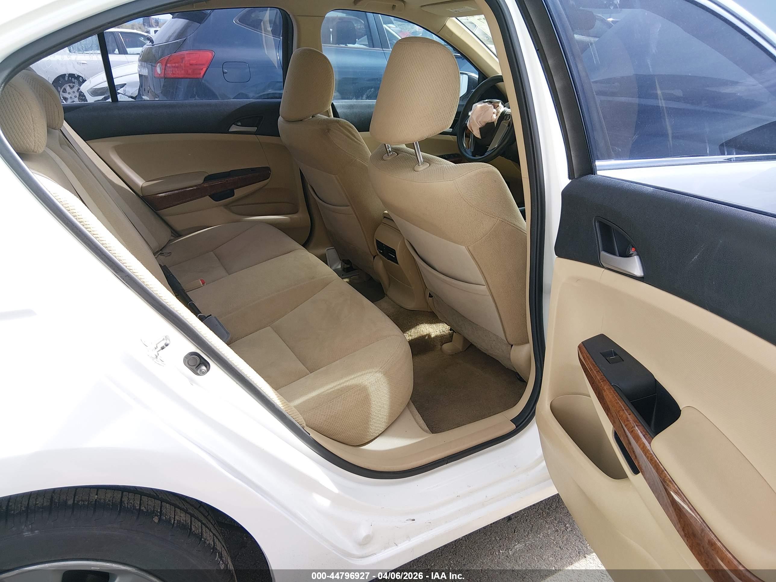 HONDA ACCORD image 8
