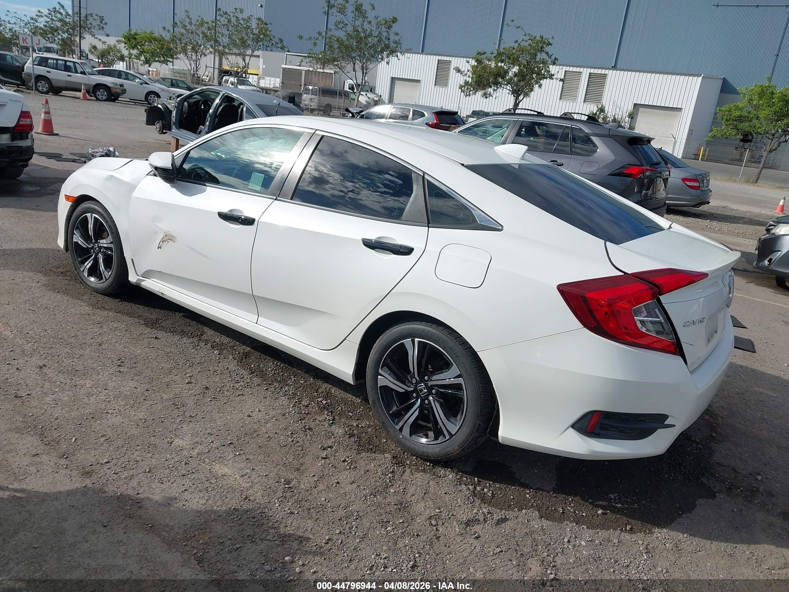 HONDA CIVIC image 3