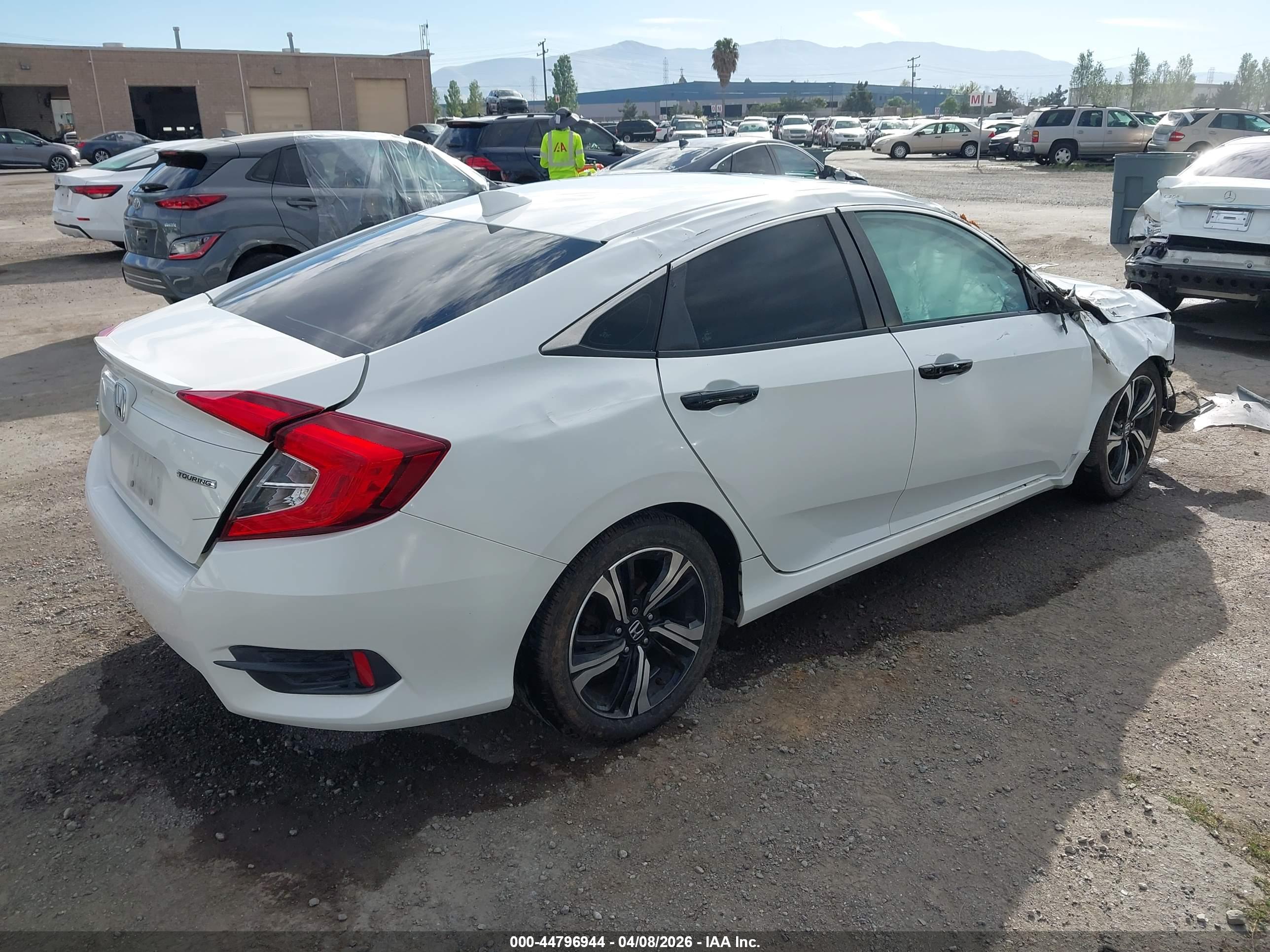 HONDA CIVIC image 4