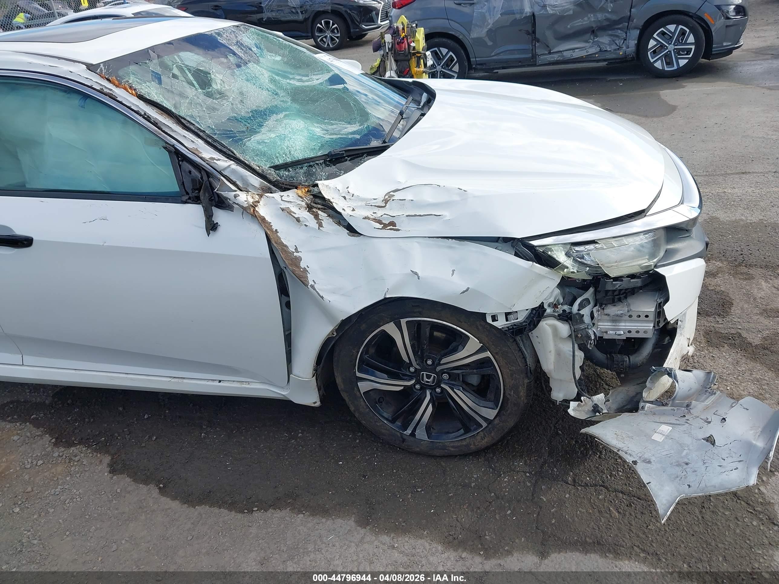 HONDA CIVIC image 6