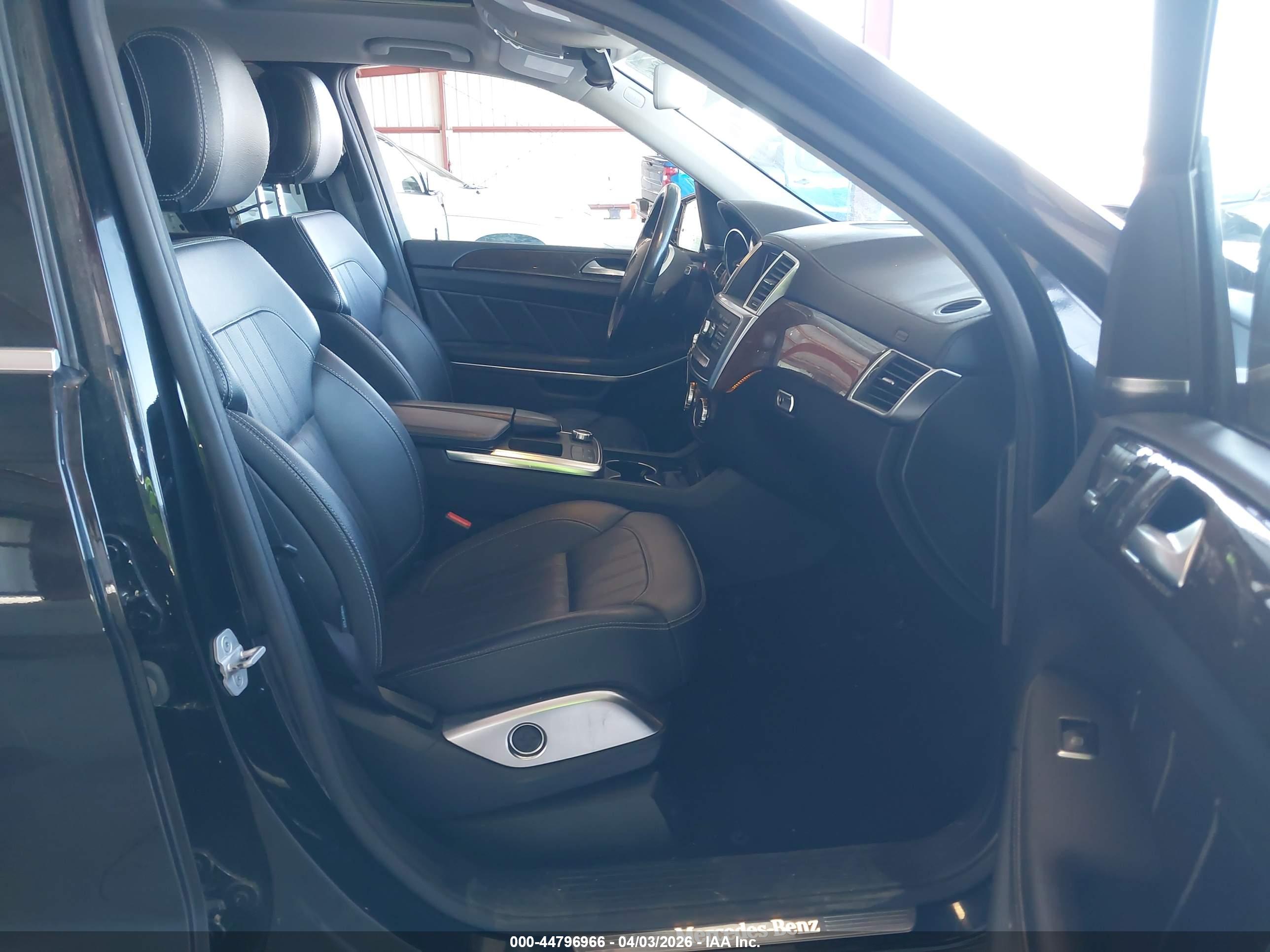 MERCEDES-BENZ GL image 5