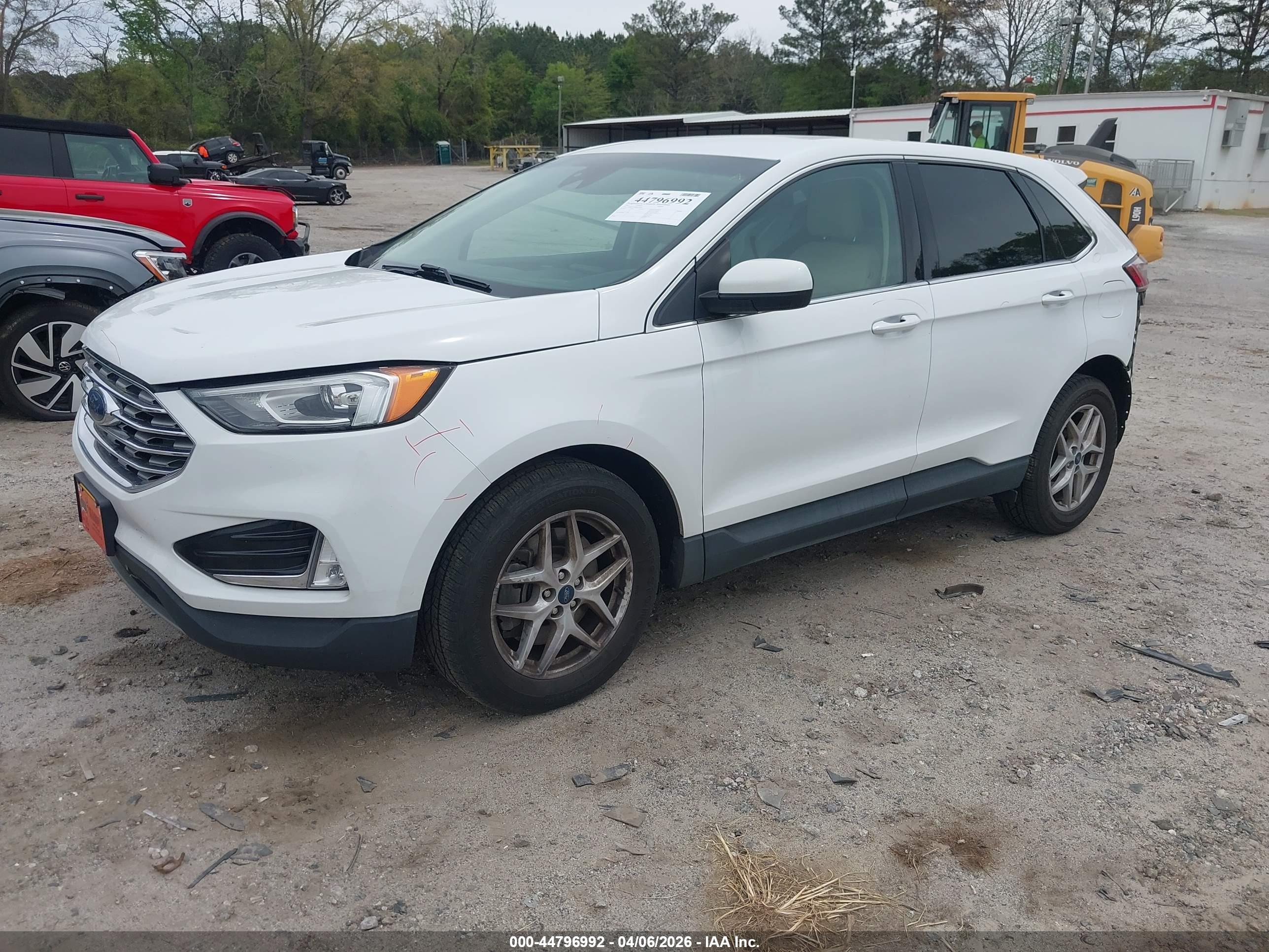 FORD EDGE image 2