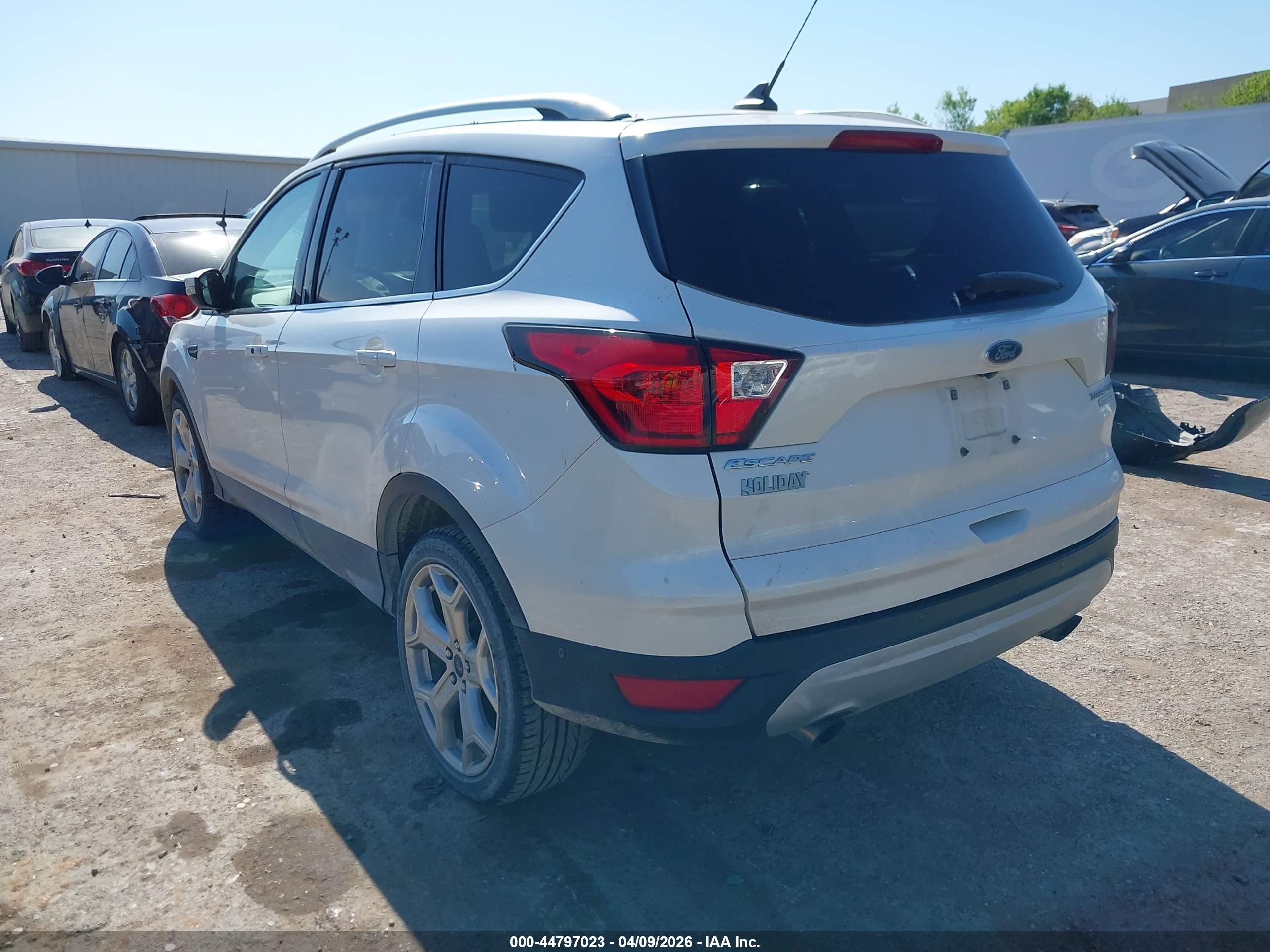 FORD ESCAPE image 3