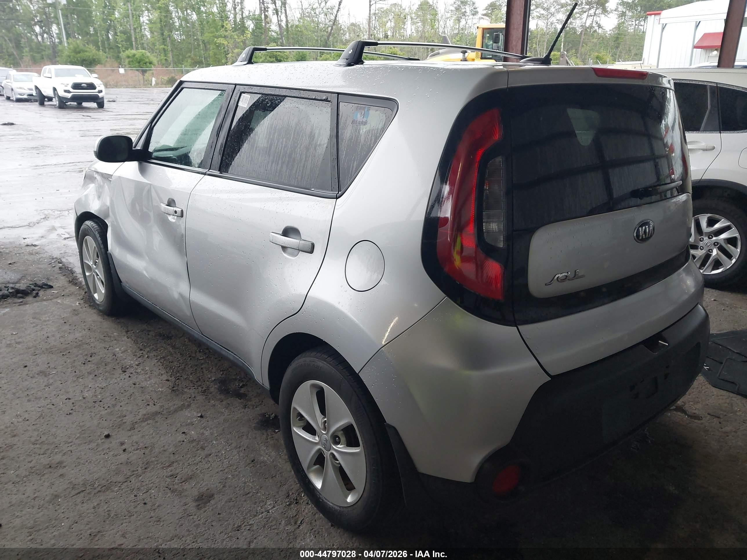 KIA SOUL image 3