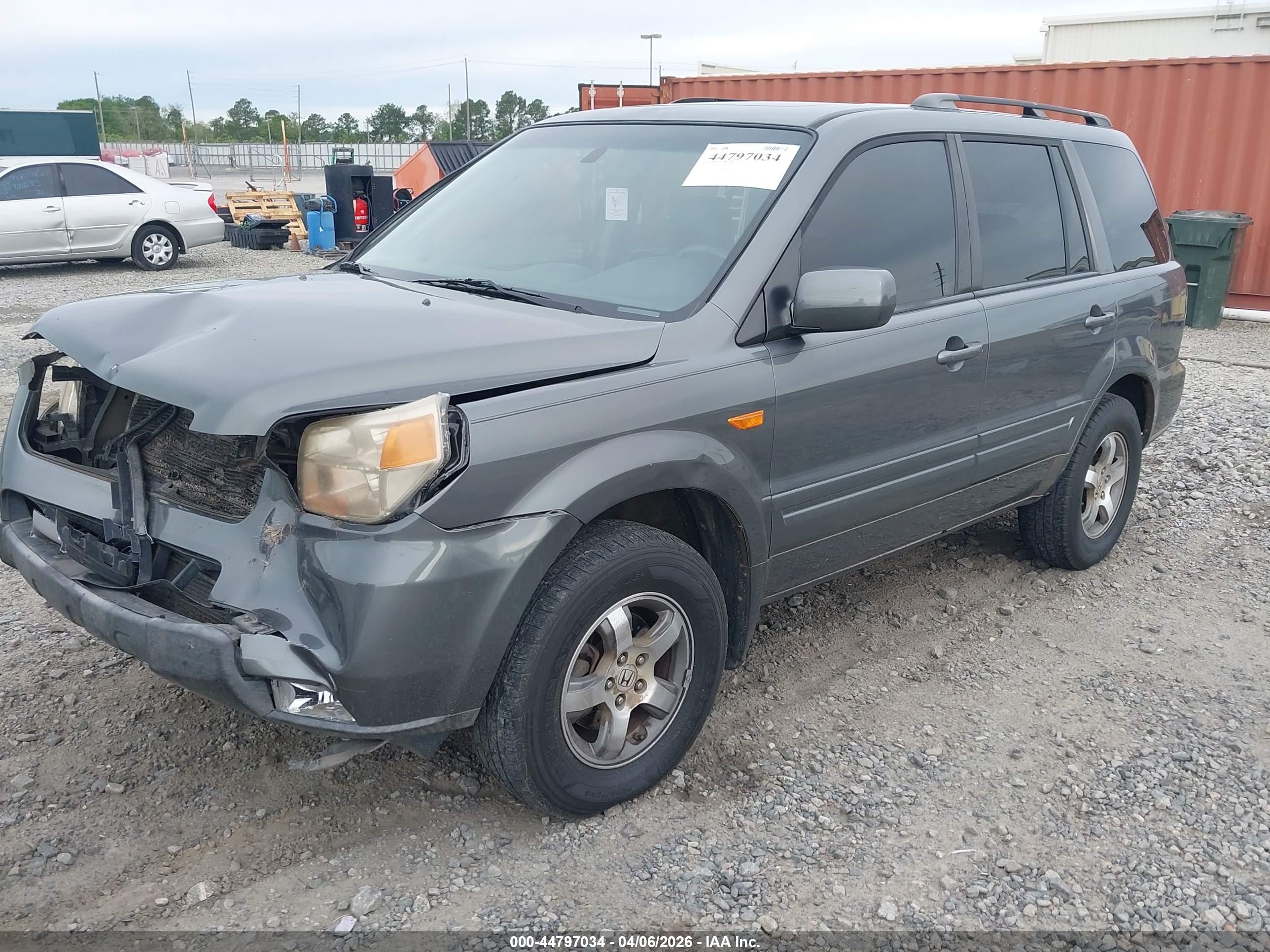 HONDA PILOT image 2