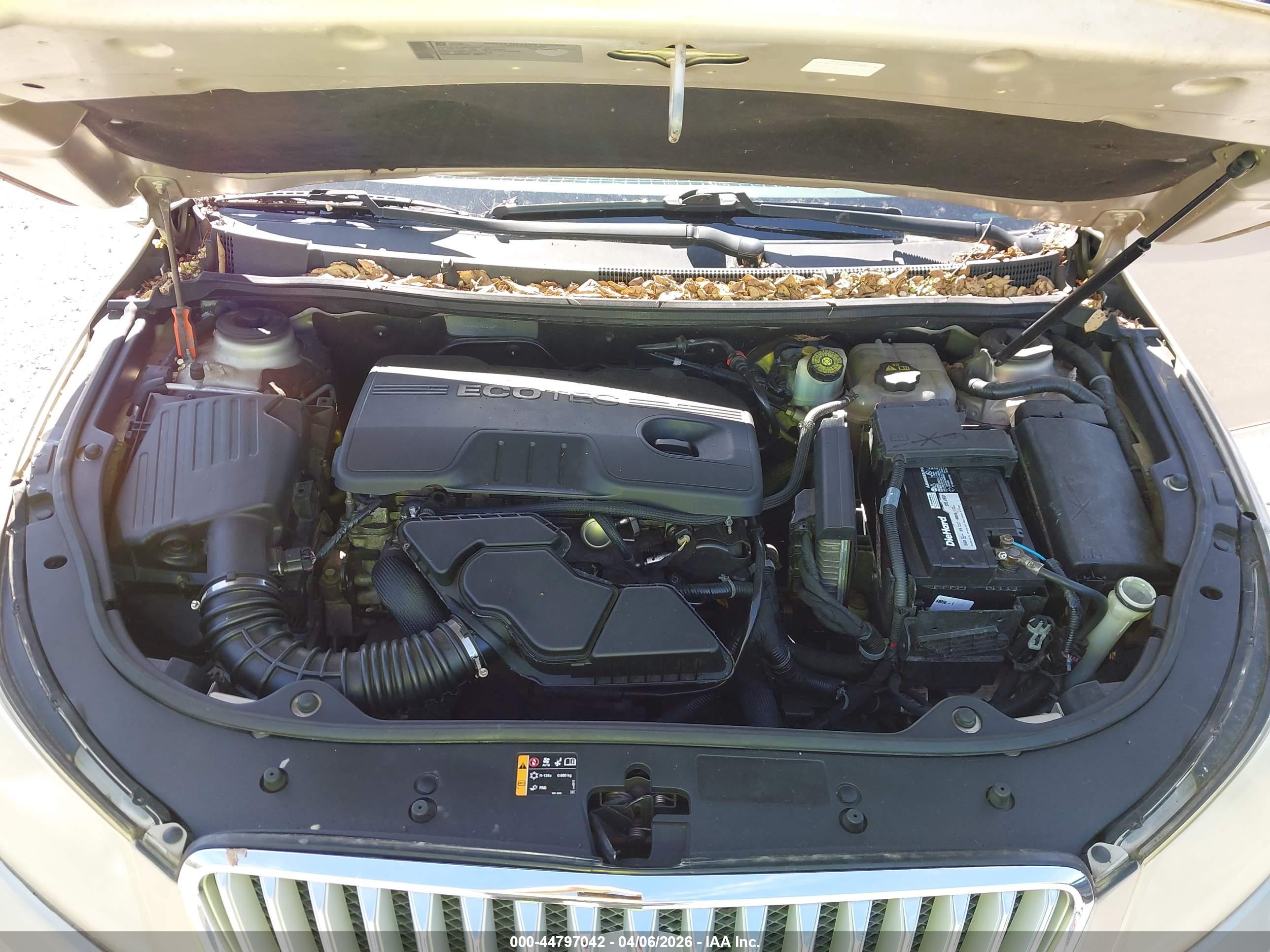 BUICK LACROSSE image 10