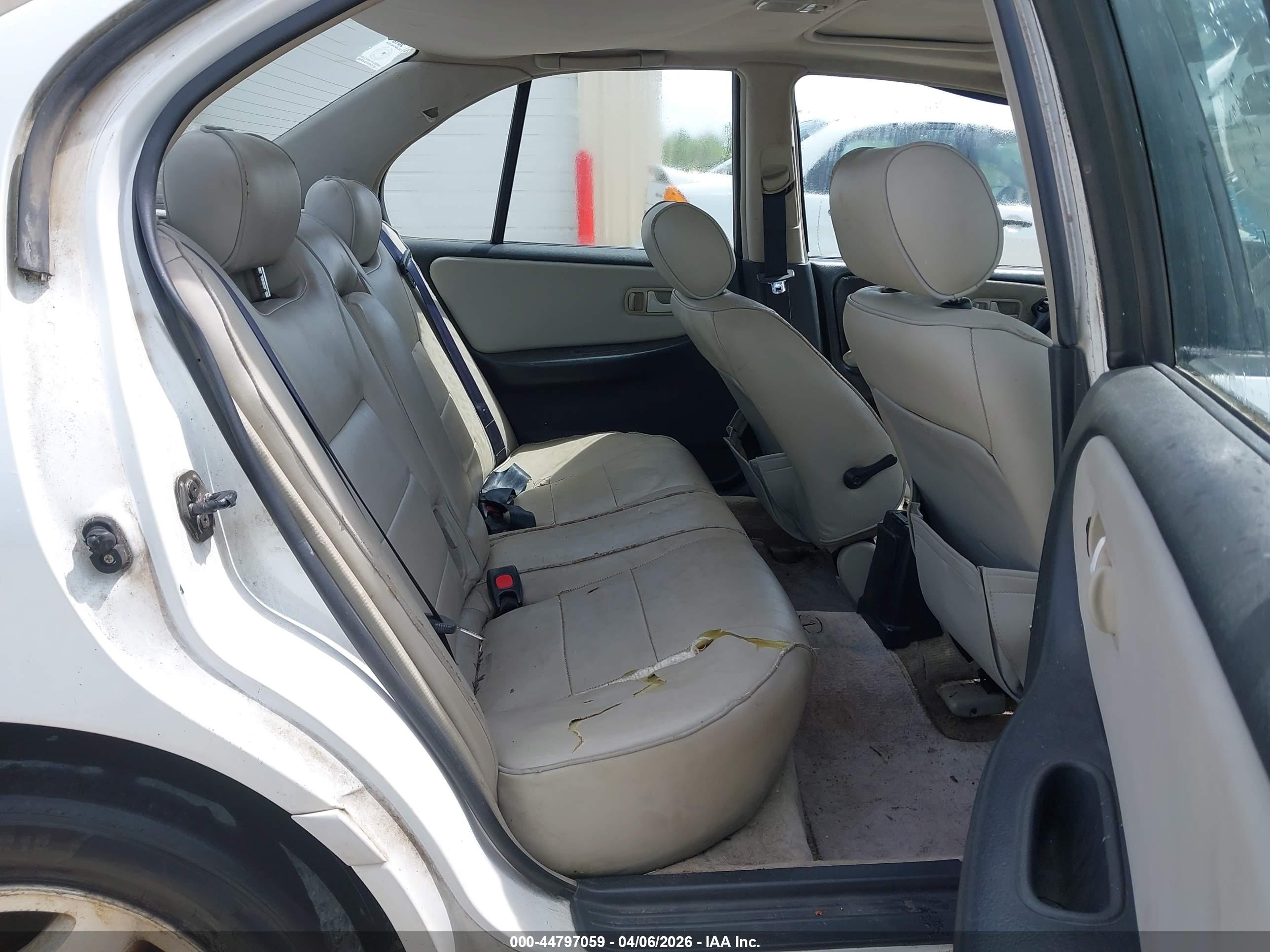 INFINITI G20 image 8