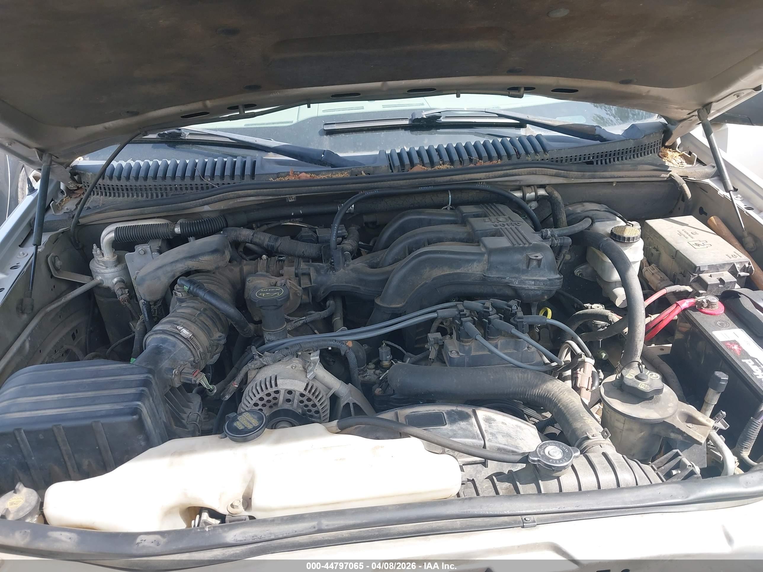 FORD EXPLORER image 10