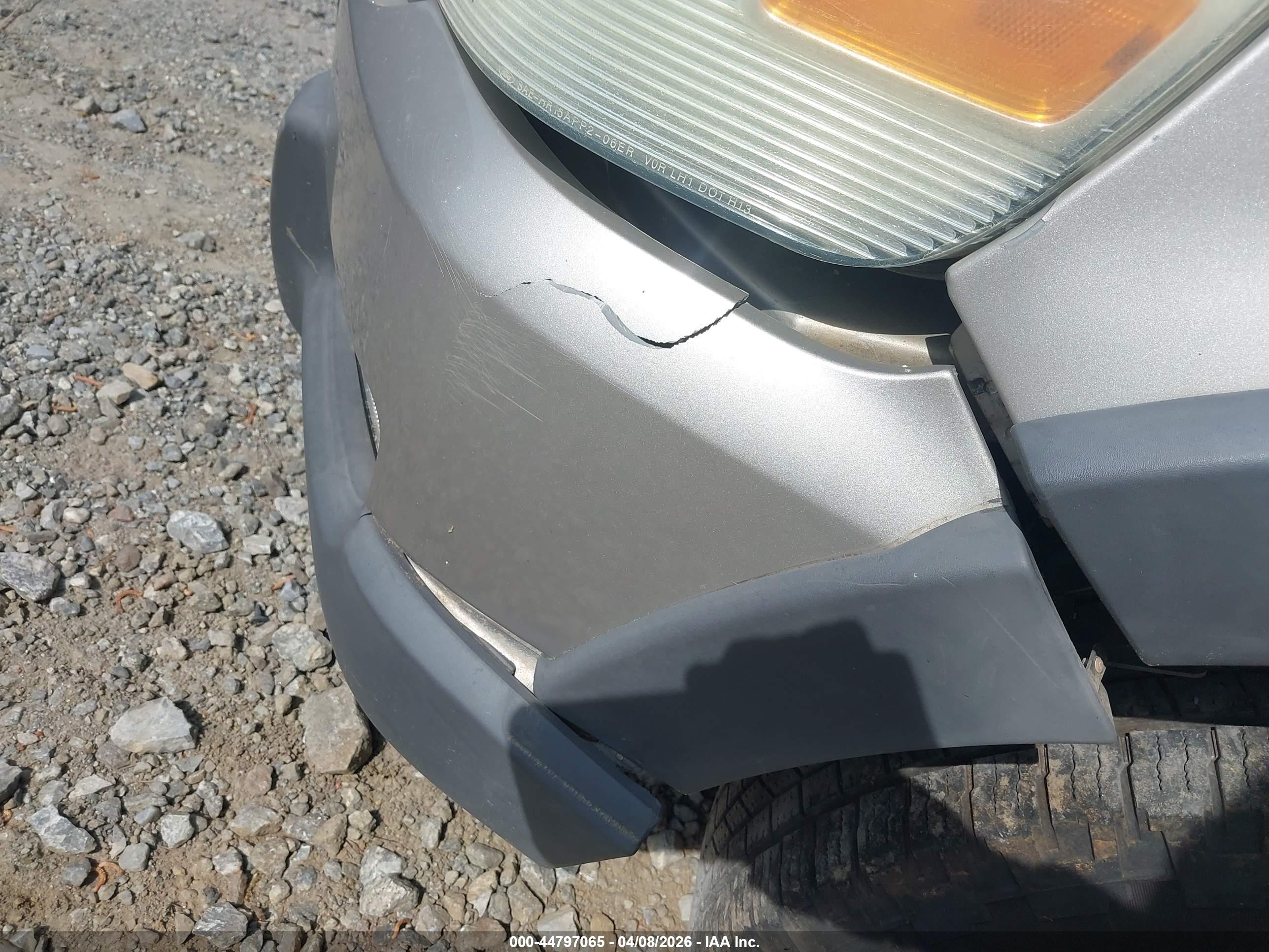 FORD EXPLORER image 6