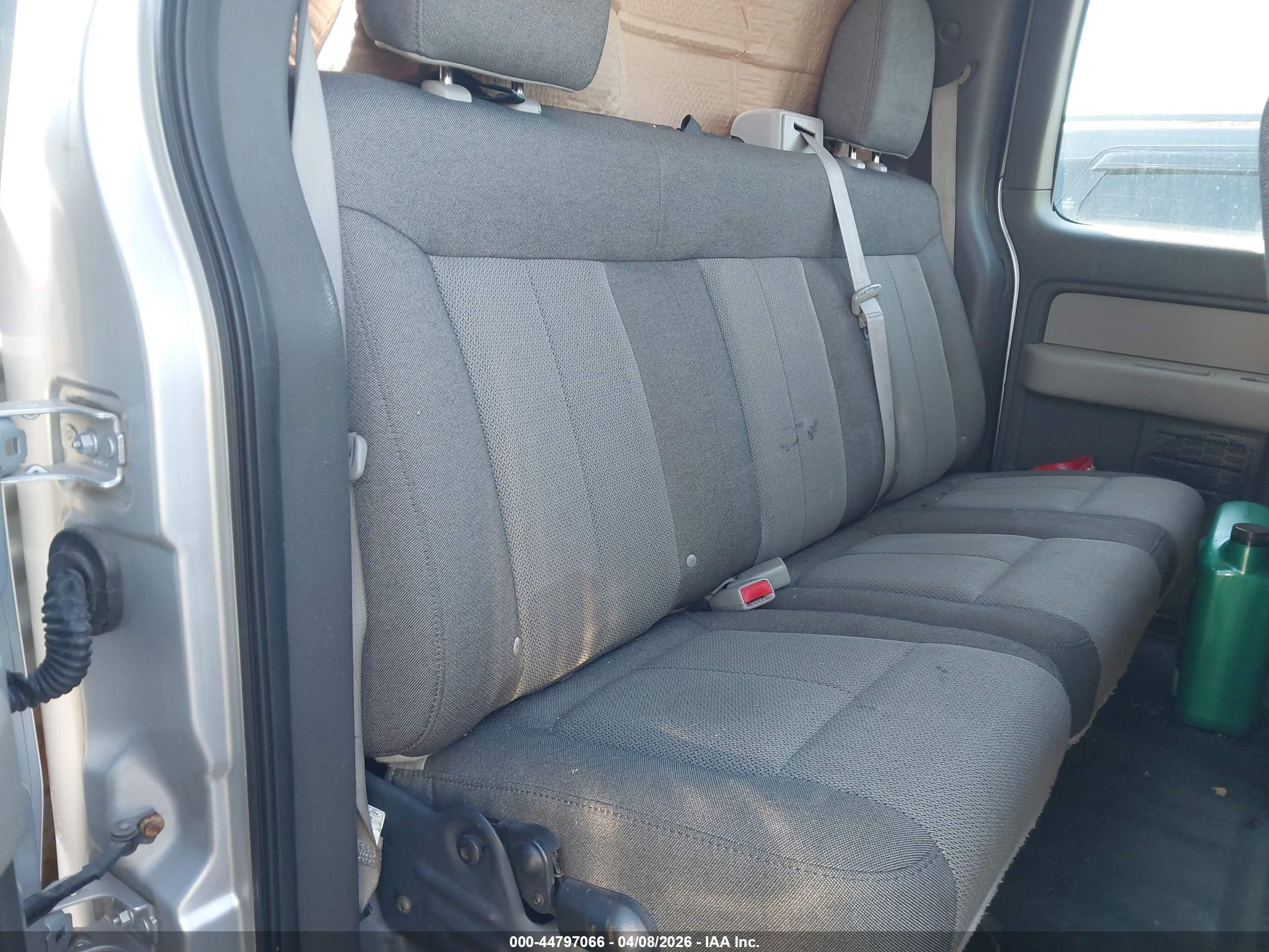 FORD F-150 image 8