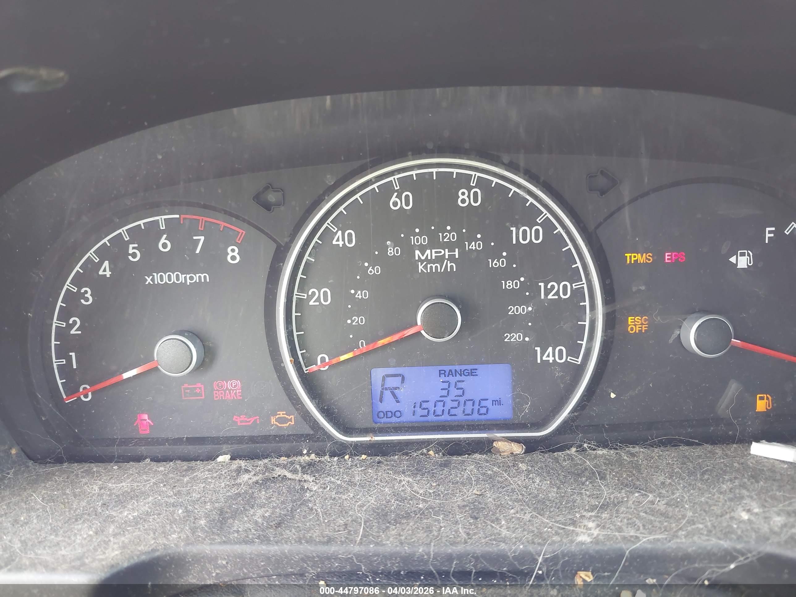 HYUNDAI ELANTRA image 7