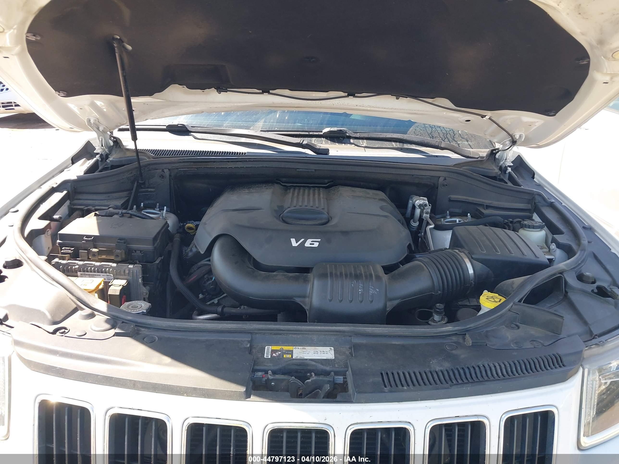 JEEP GRAND image 10