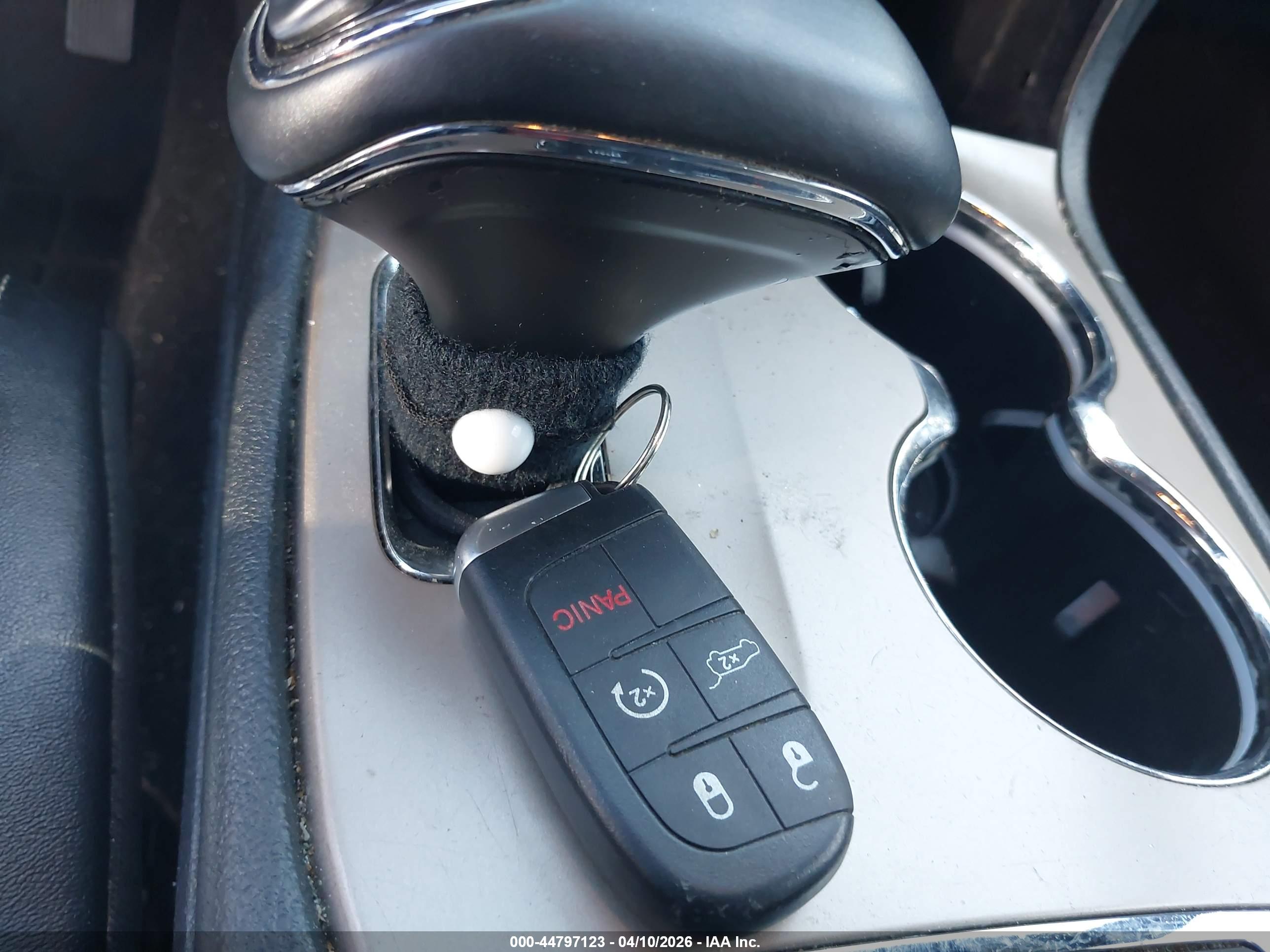 JEEP GRAND image 11