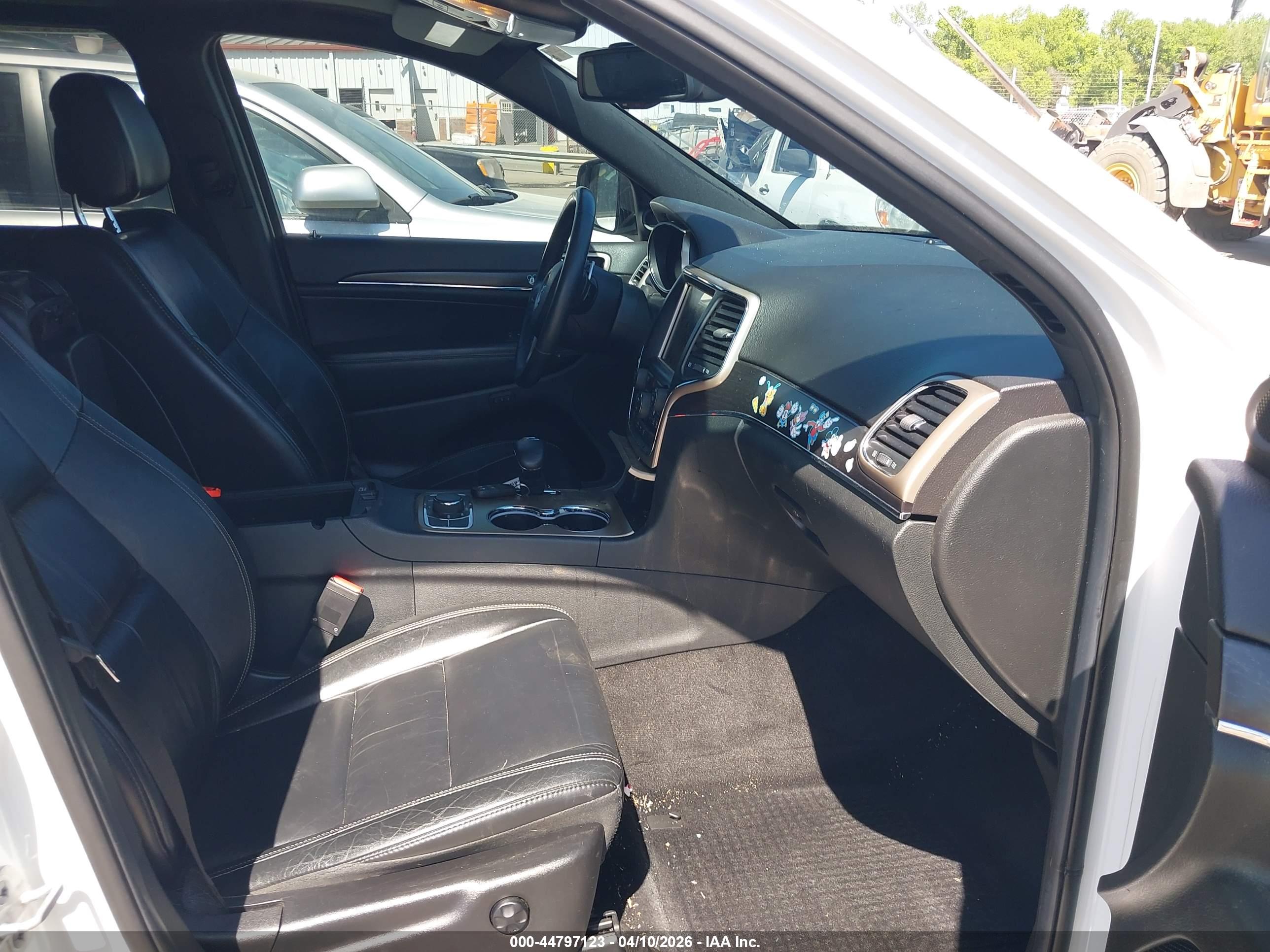 JEEP GRAND image 5