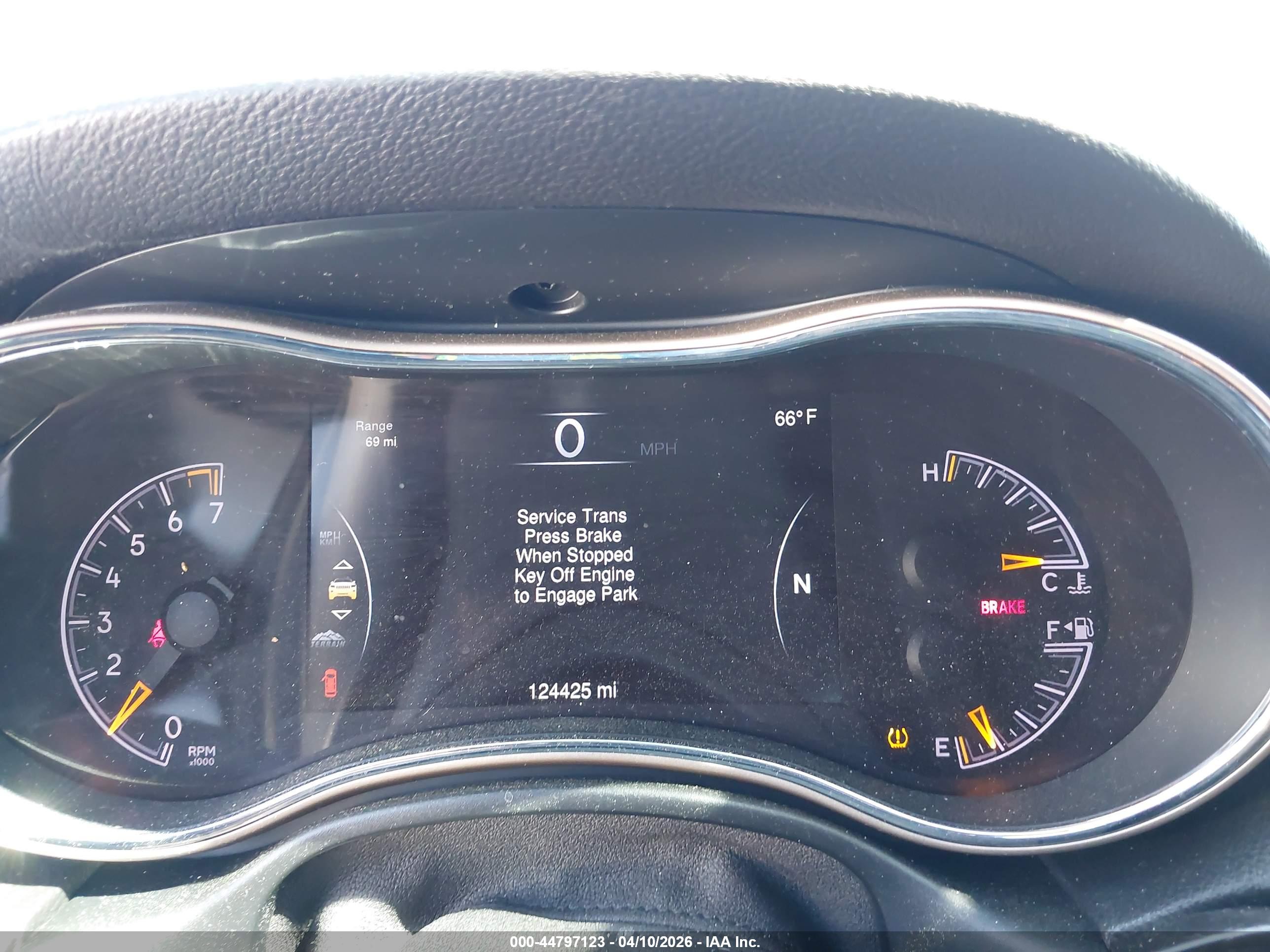 JEEP GRAND image 7