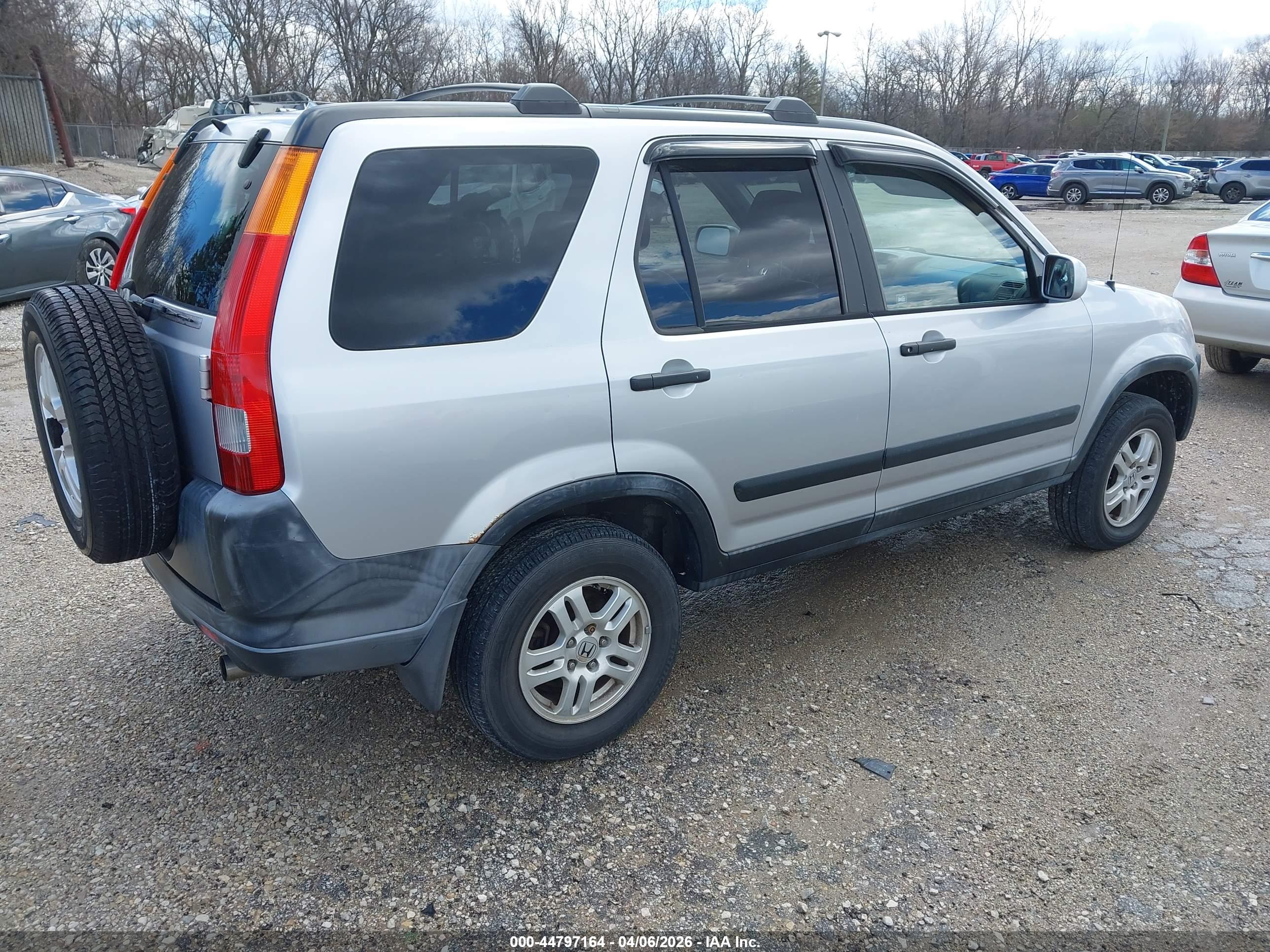 HONDA CR-V image 4