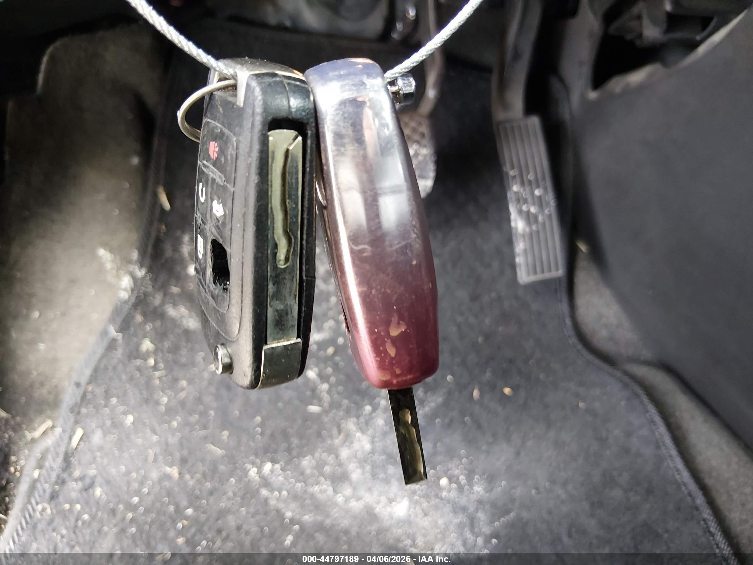 CHEVROLET EQUINOX image 11