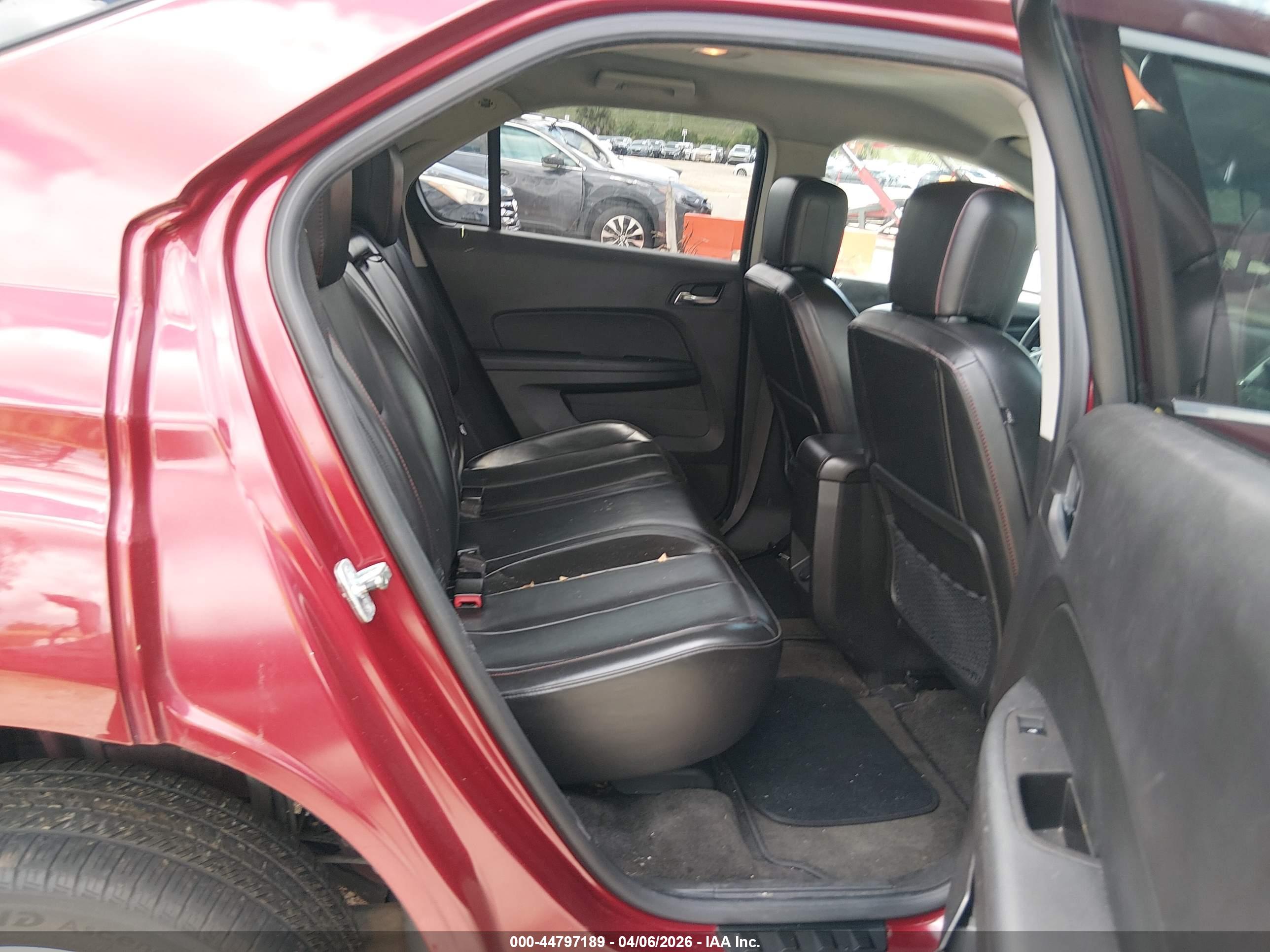CHEVROLET EQUINOX image 8