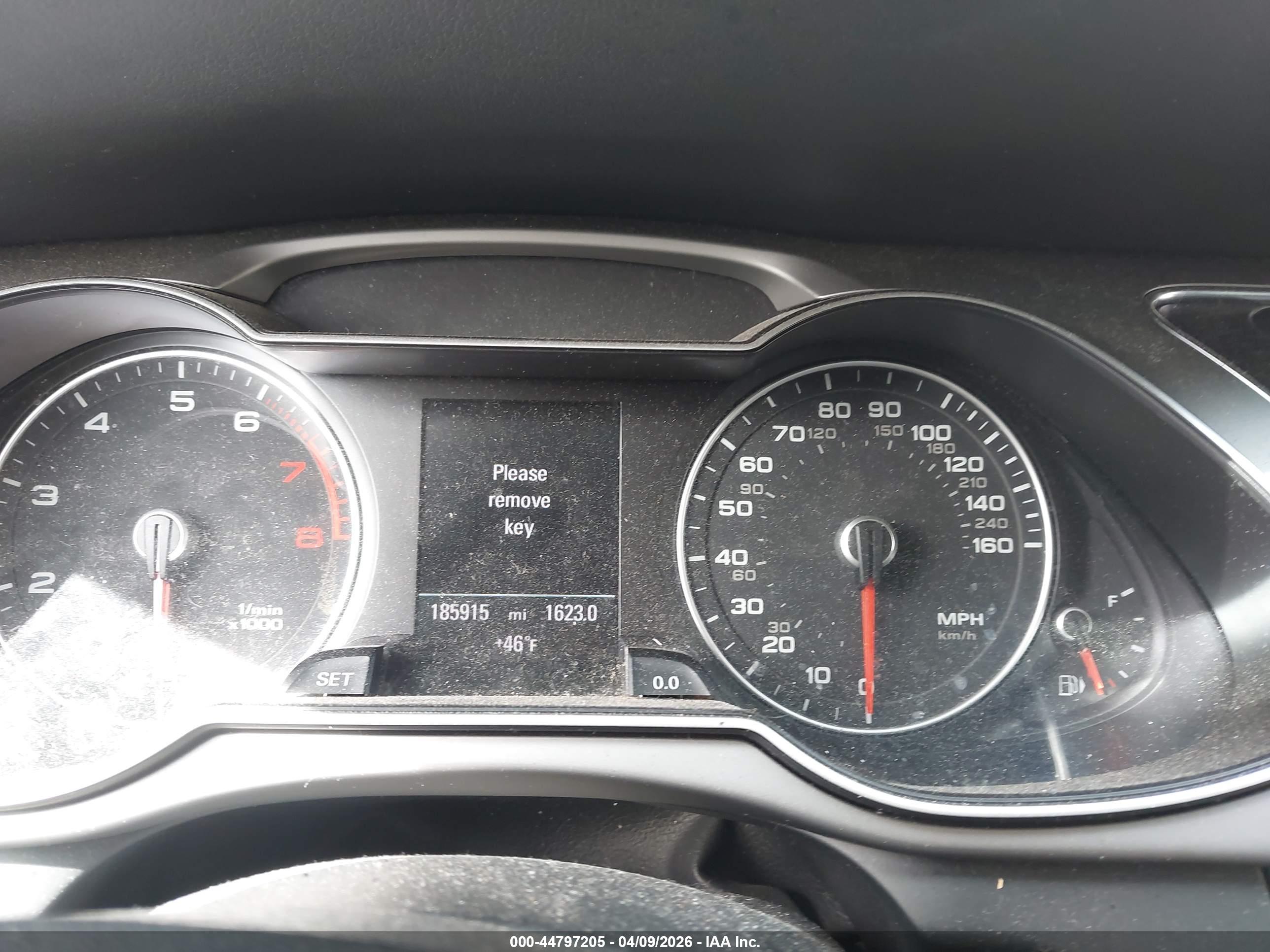 AUDI A4 image 7
