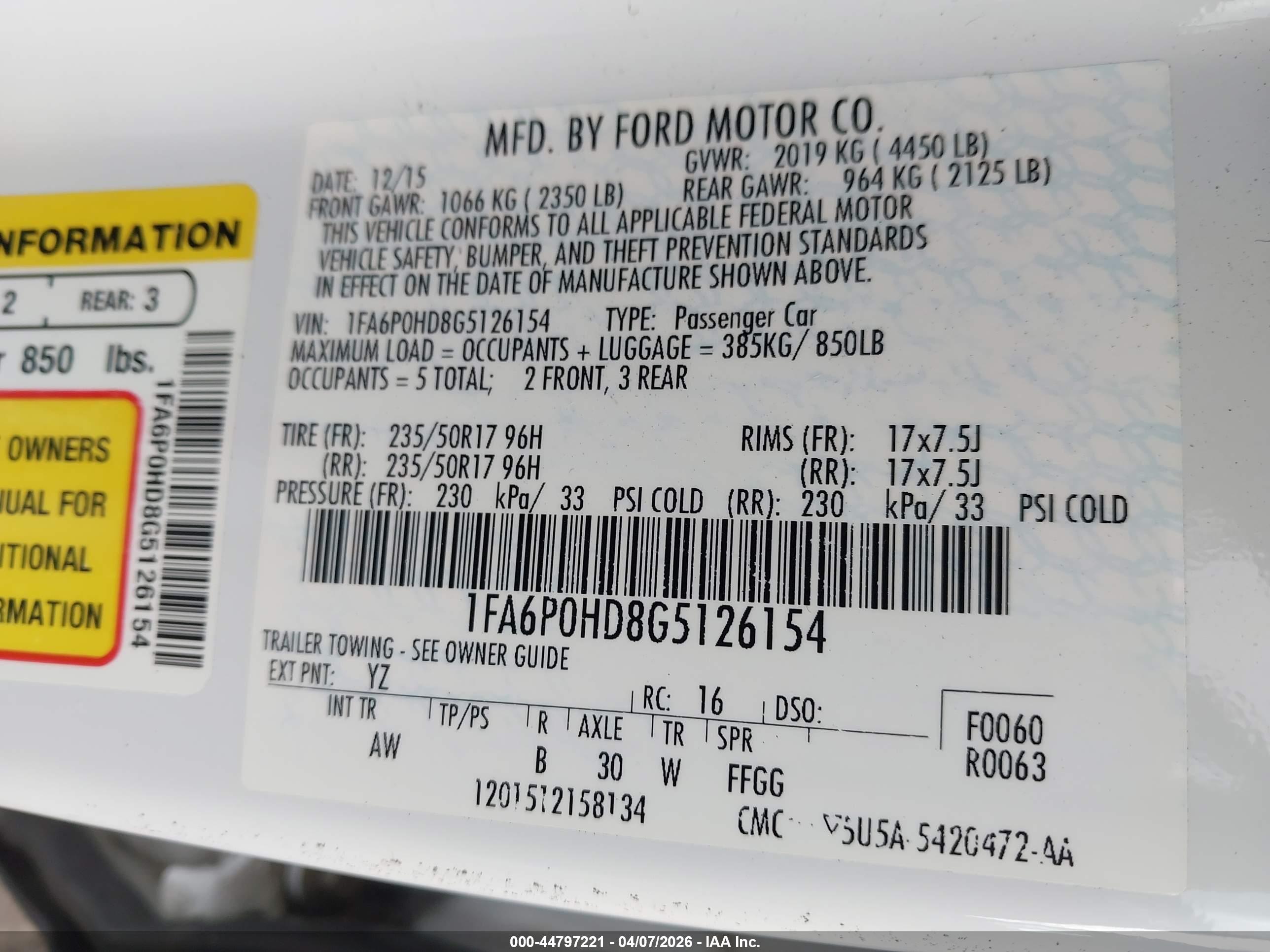 FORD FUSION image 9