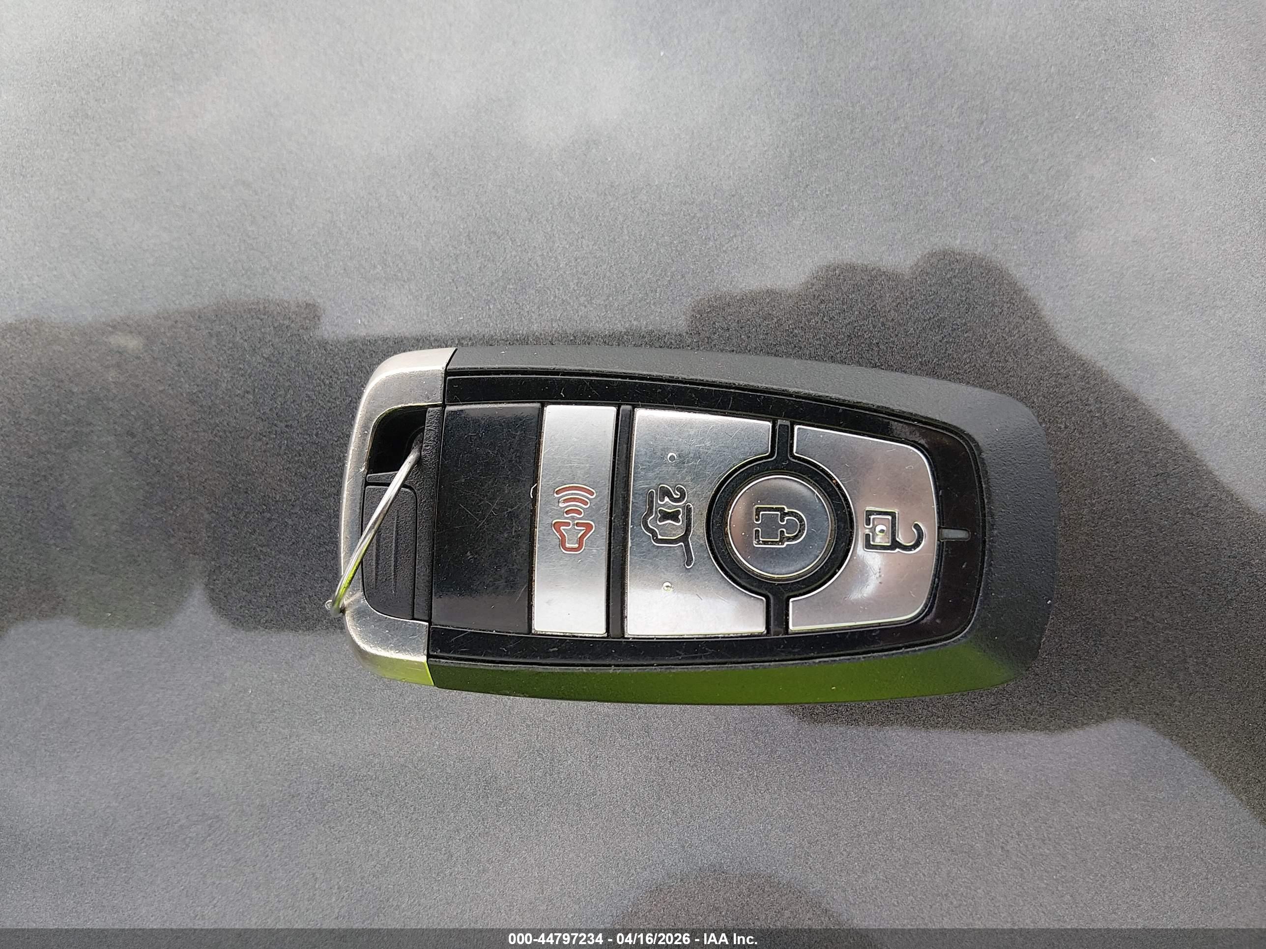 FORD EXPLORER image 11