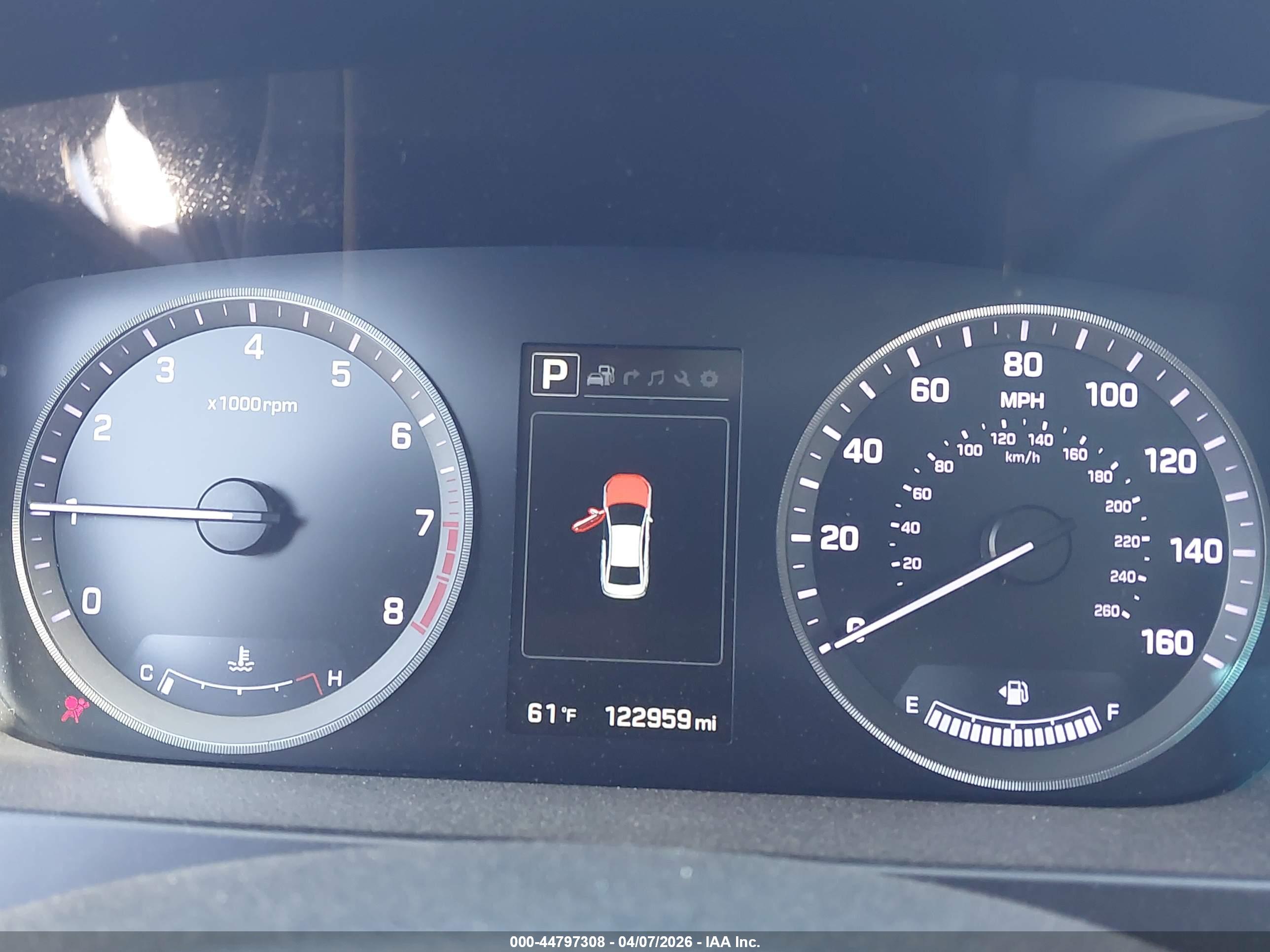 HYUNDAI SONATA image 7