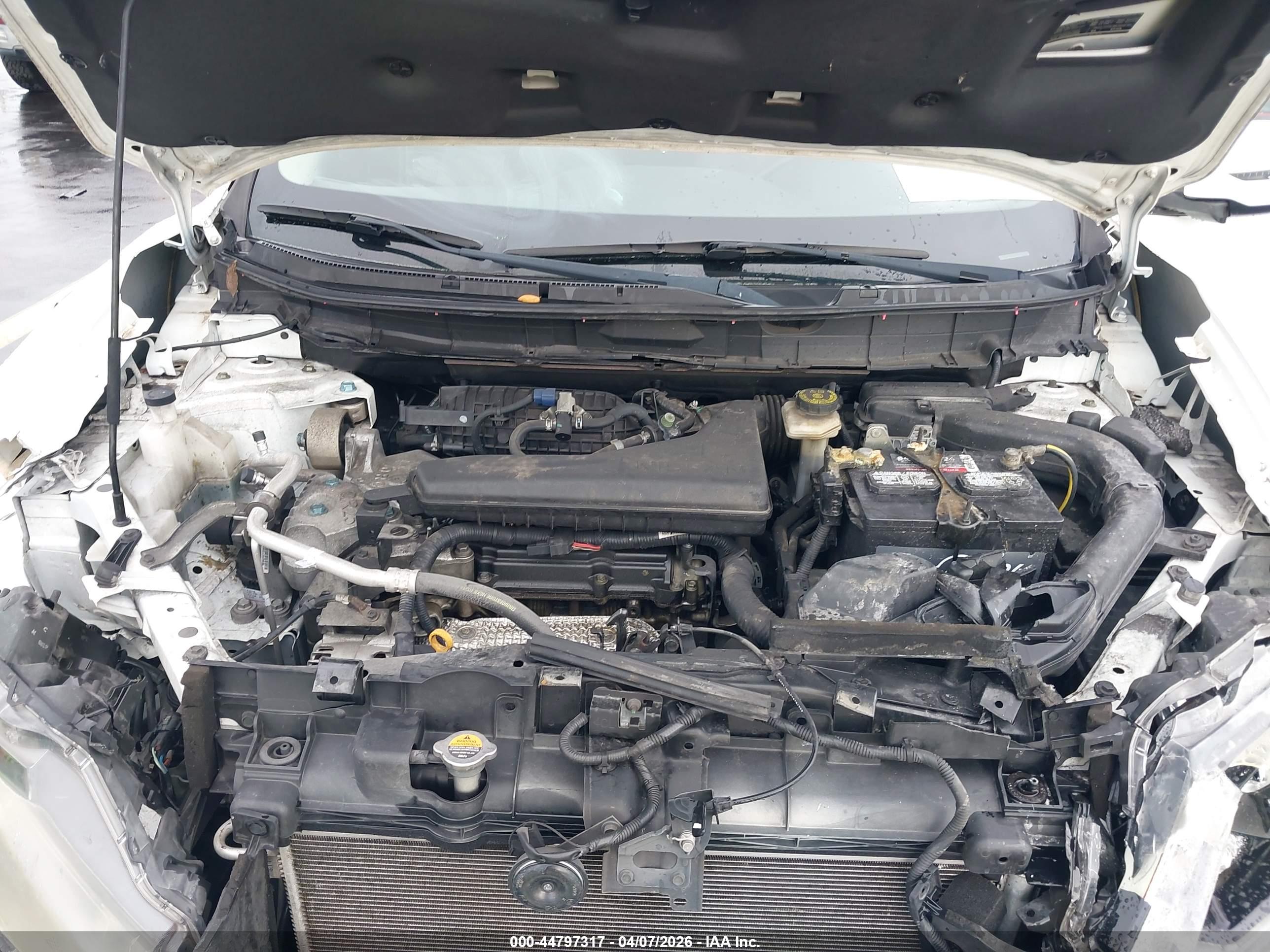 NISSAN ROGUE image 10