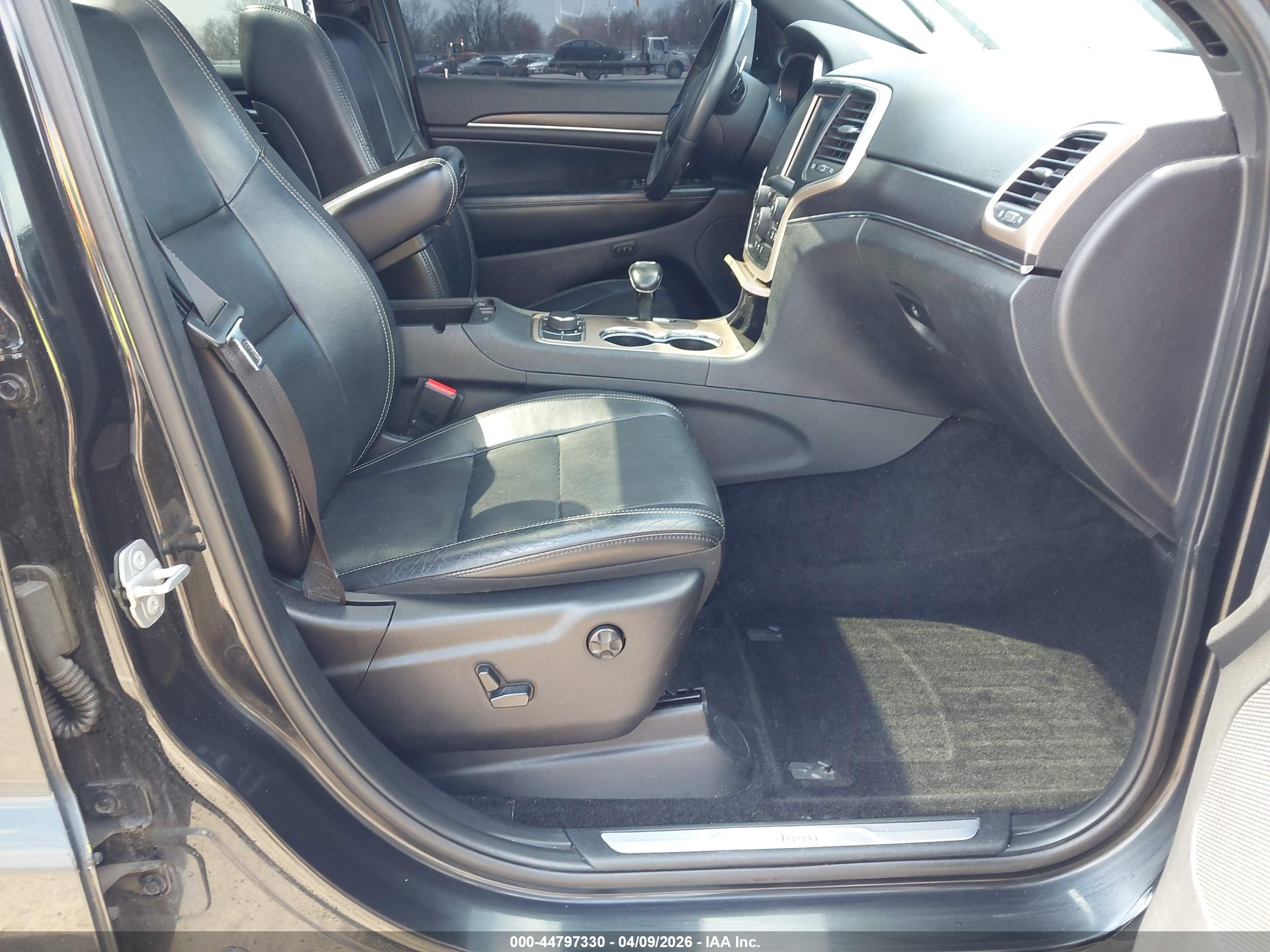 JEEP GRAND image 5