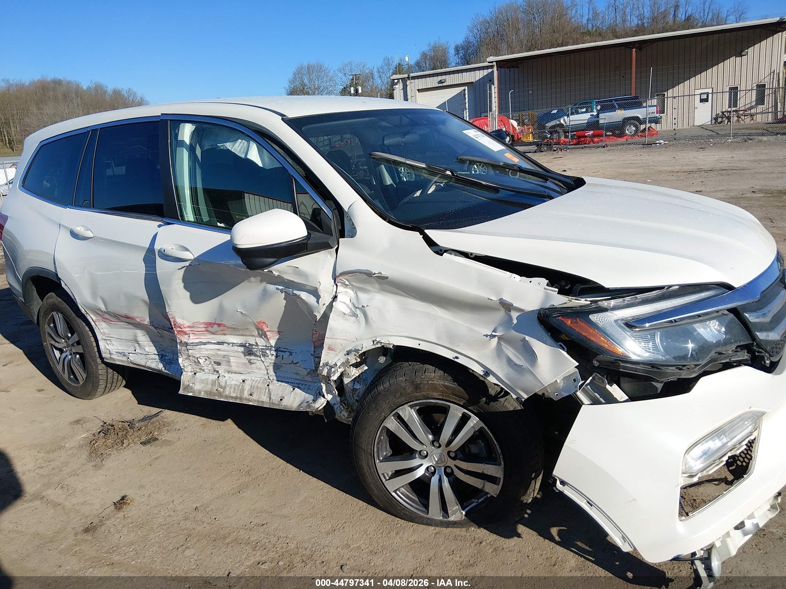 HONDA PILOT image 6