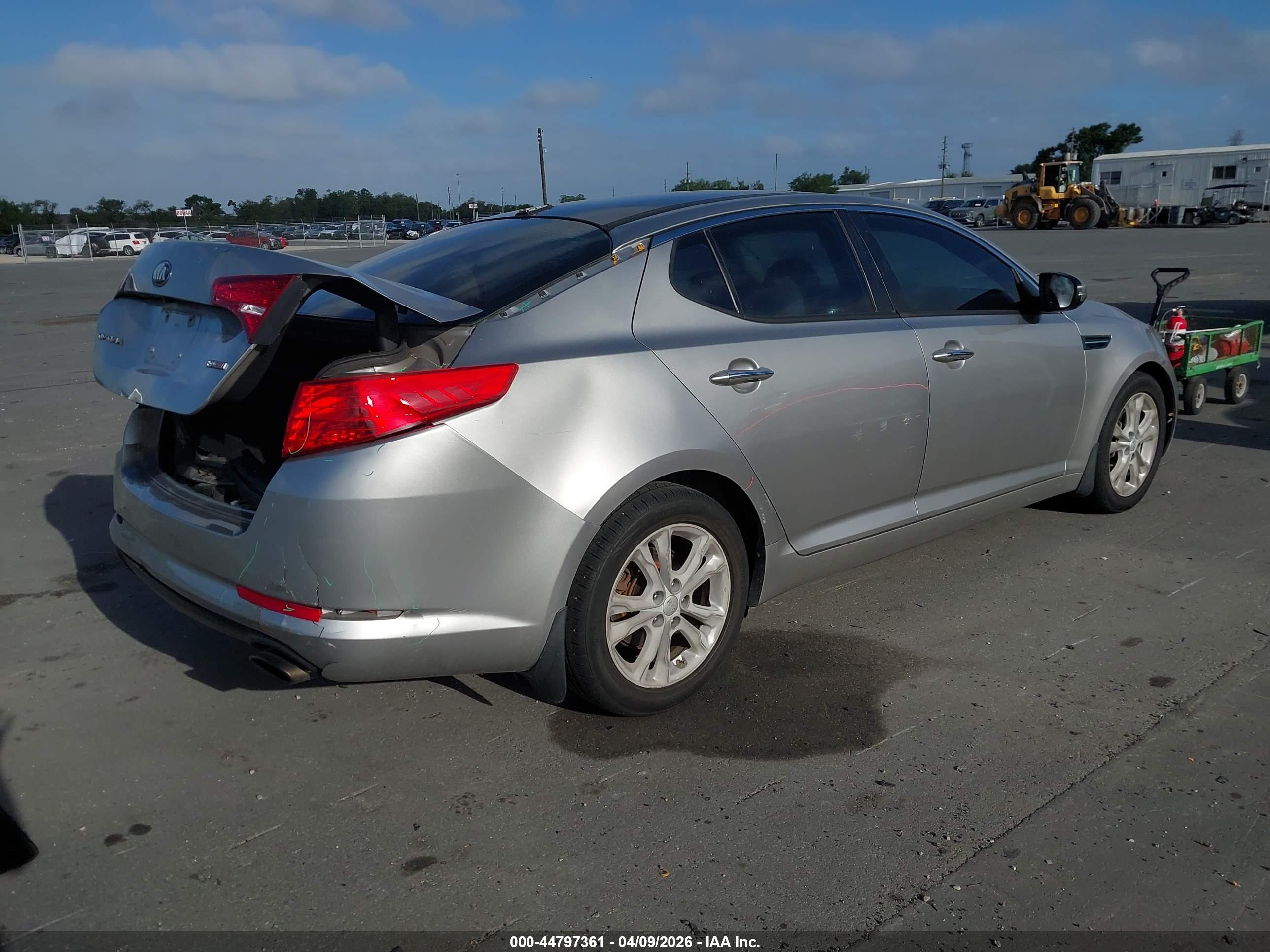 KIA OPTIMA image 4