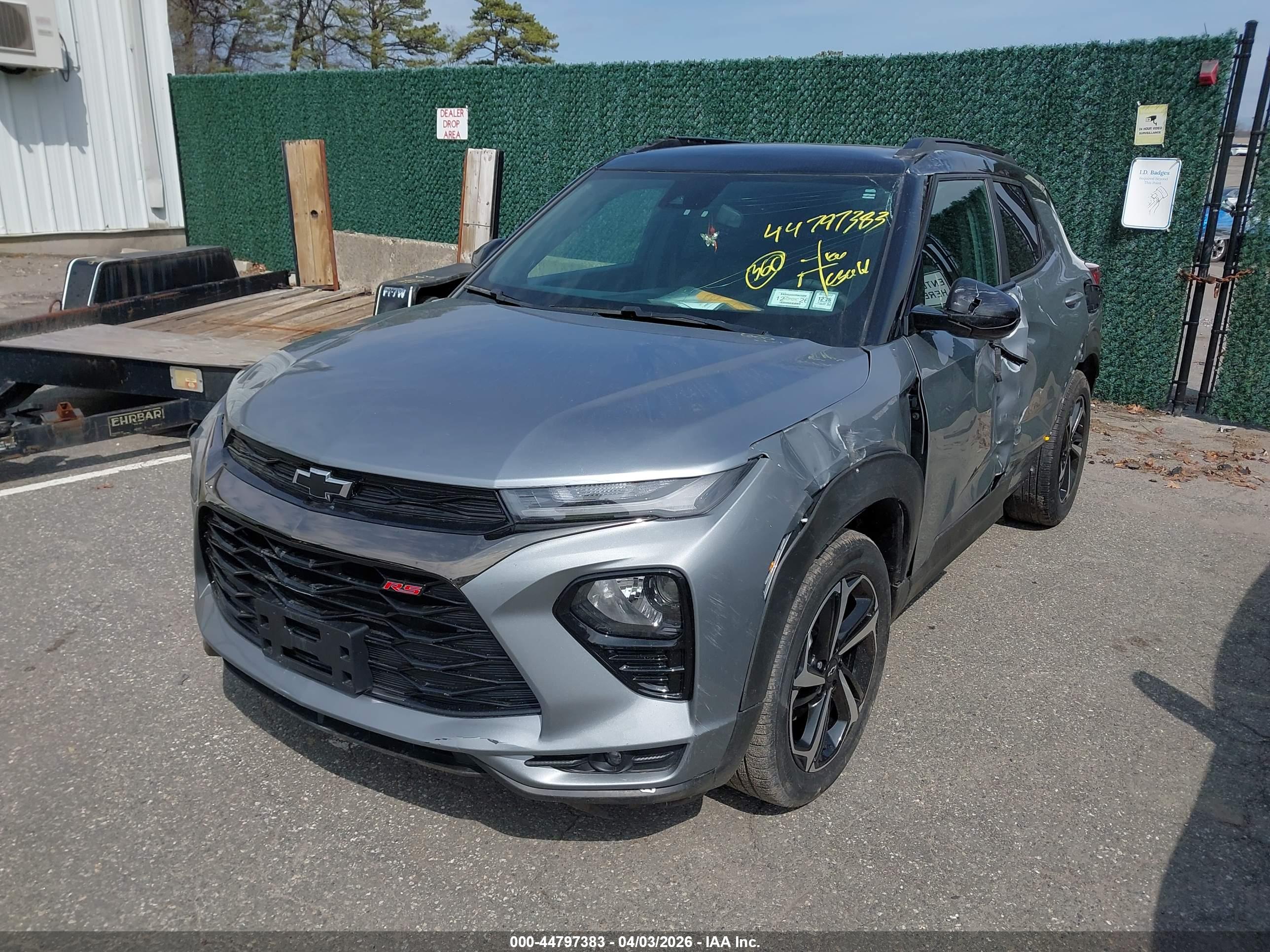 CHEVROLET TRAILBLAZER image 2
