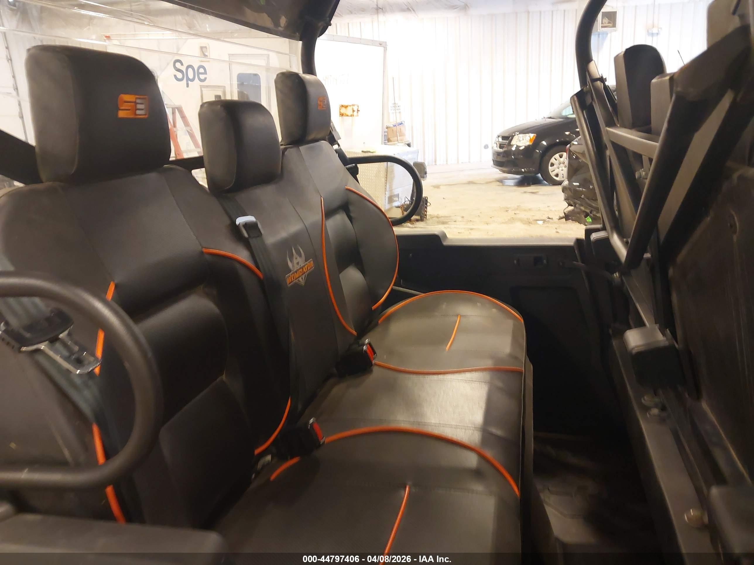 INTIMIDATOR UTV image 8