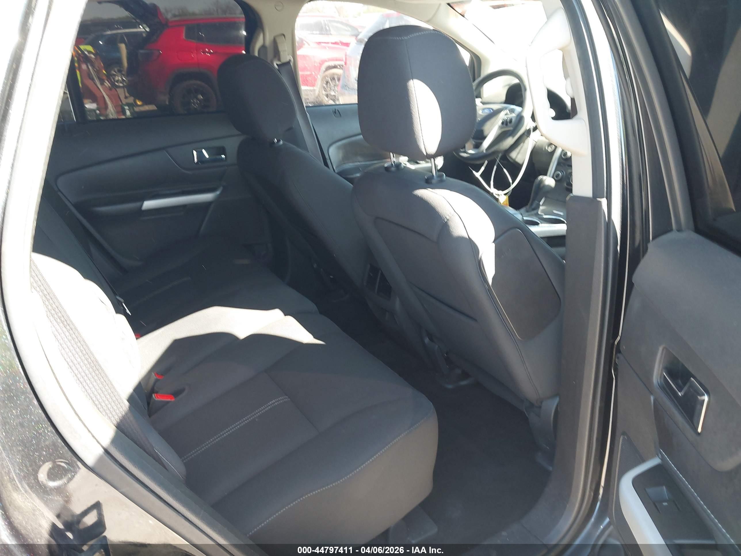 FORD EDGE image 8