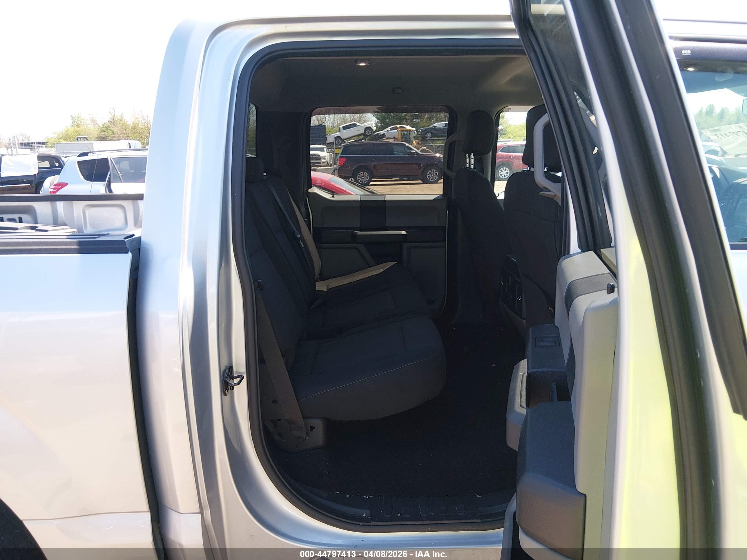 FORD F-150 image 8