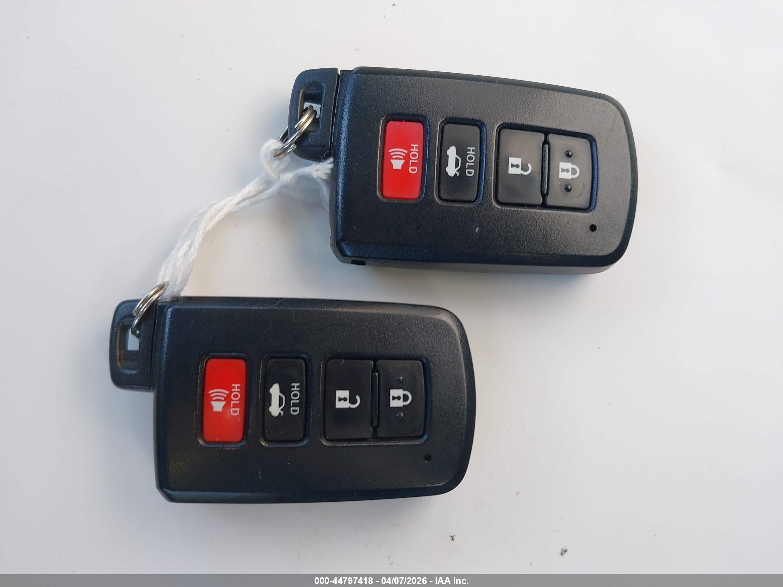 TOYOTA COROLLA image 11