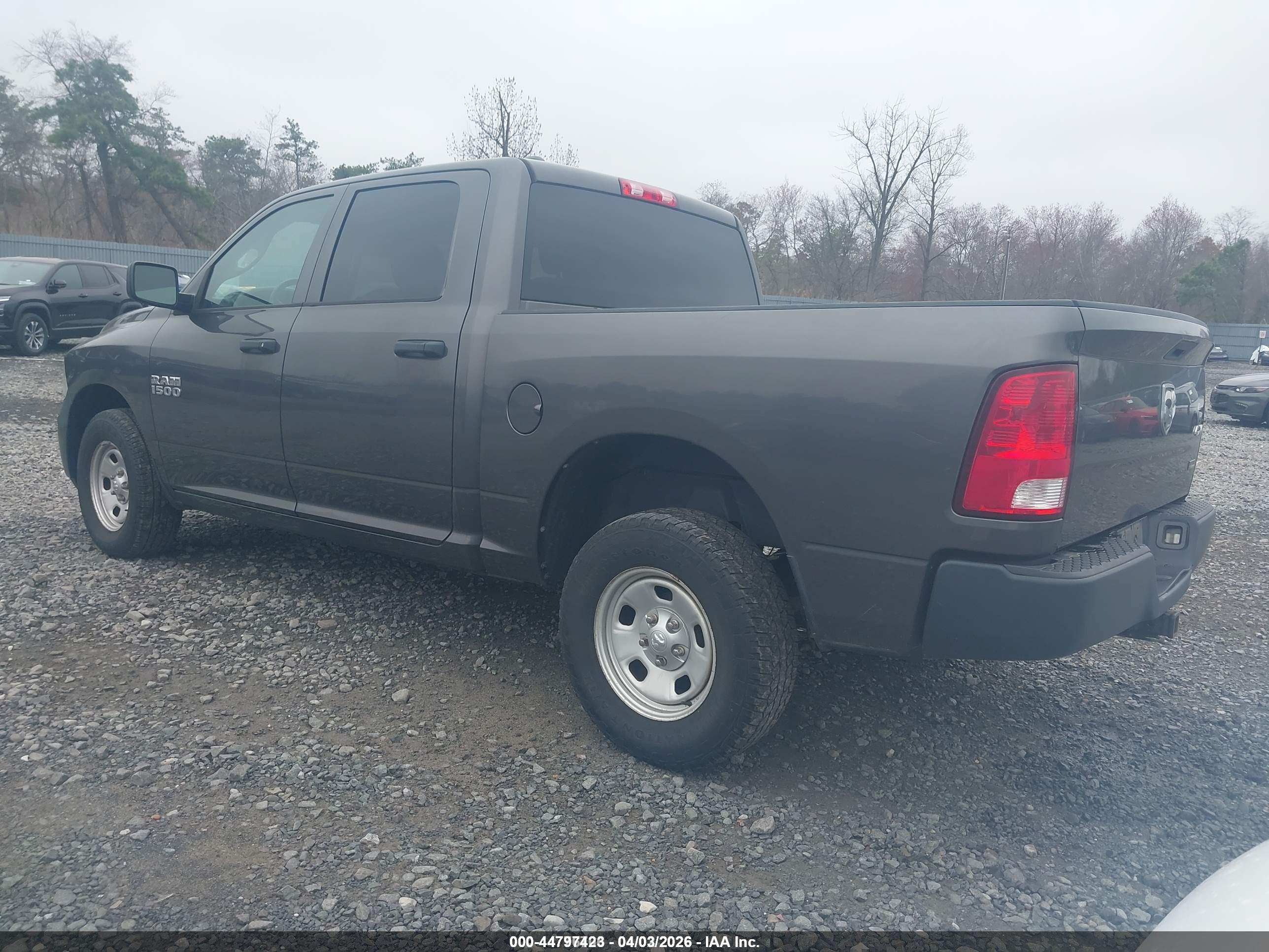 RAM 1500 image 3