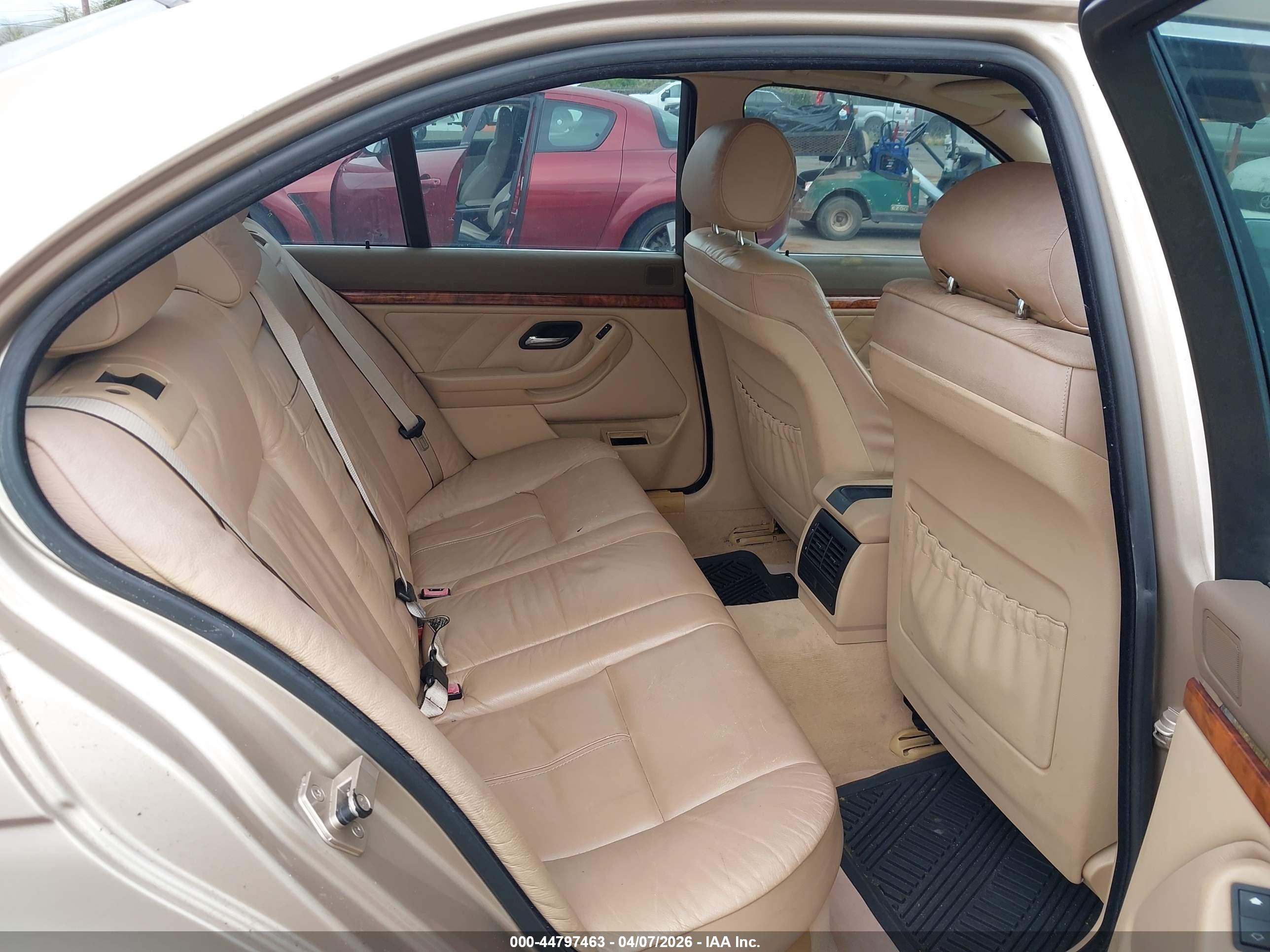 BMW 540IA image 8