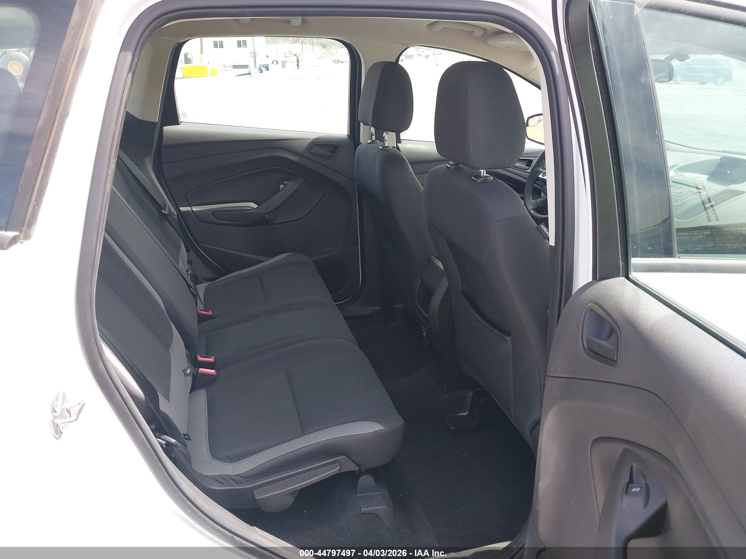 FORD ESCAPE image 8