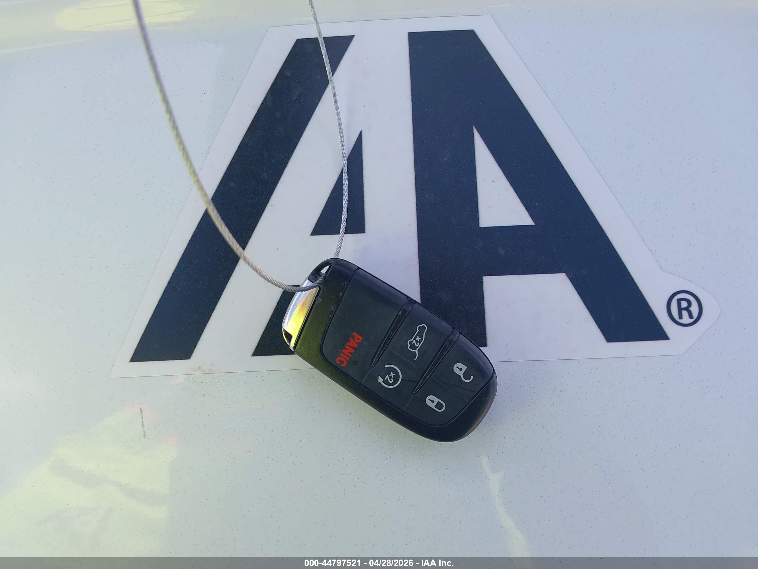 JEEP GRAND image 11