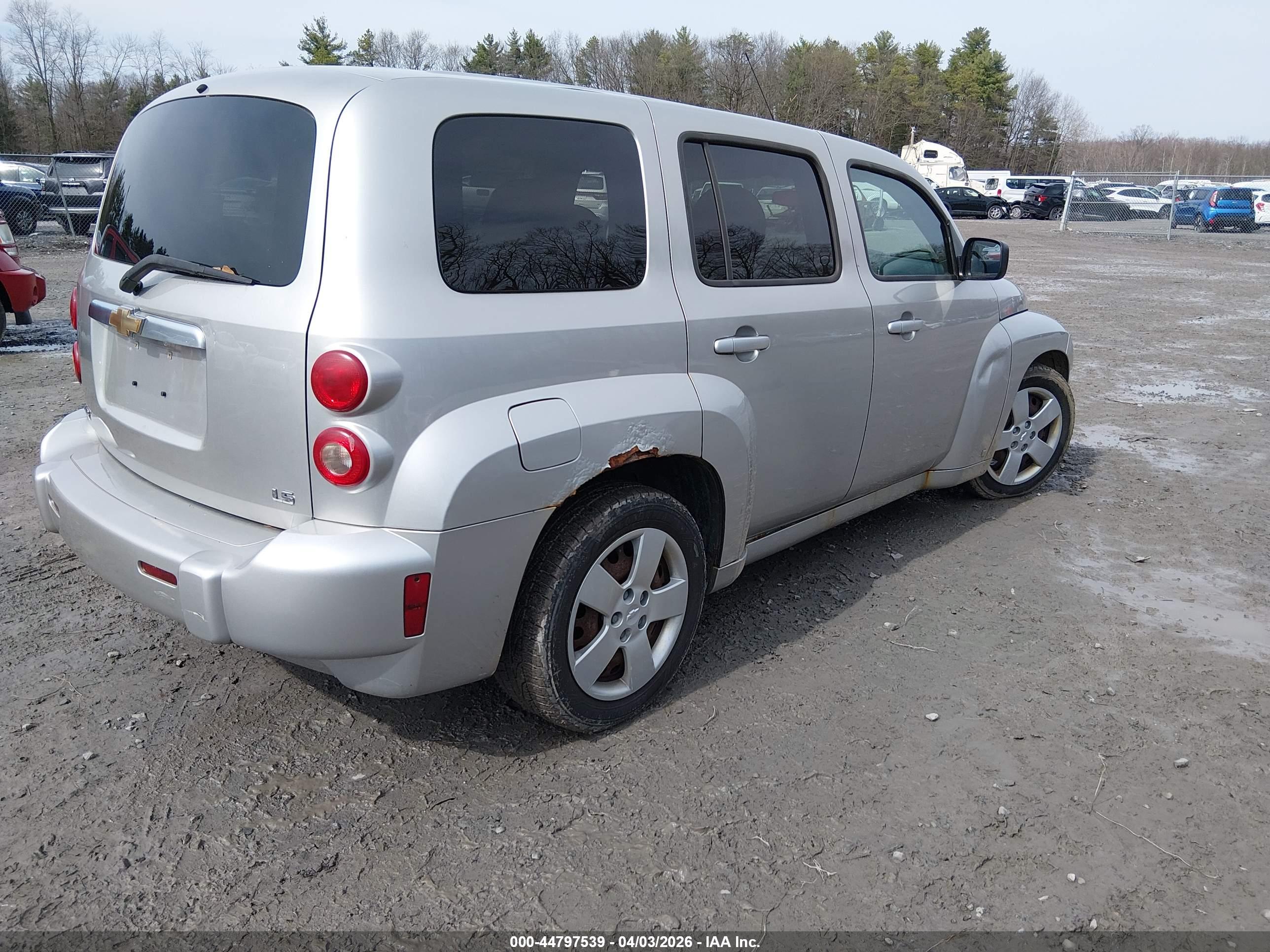 CHEVROLET HHR image 4