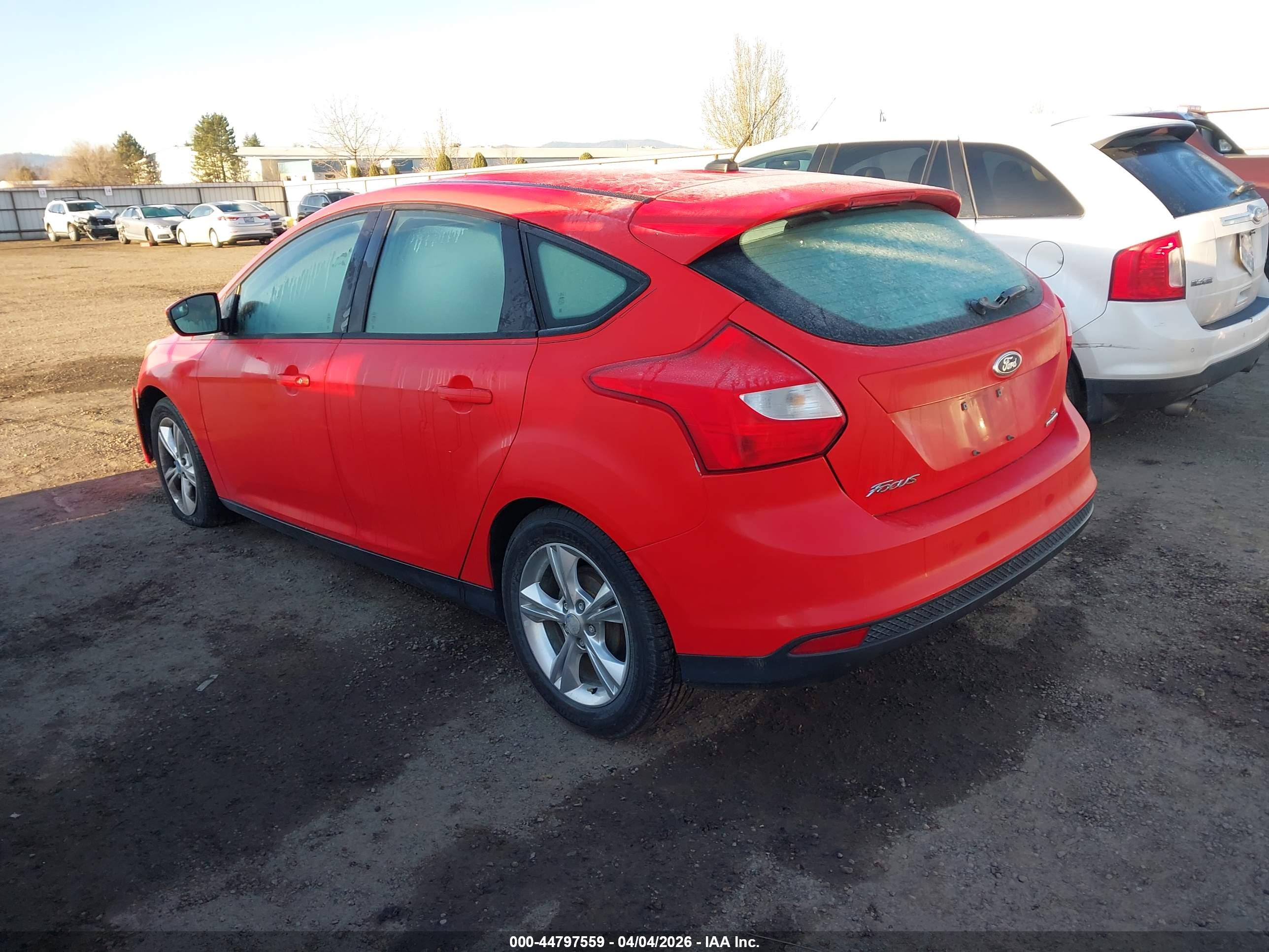 FORD FOCUS image 3