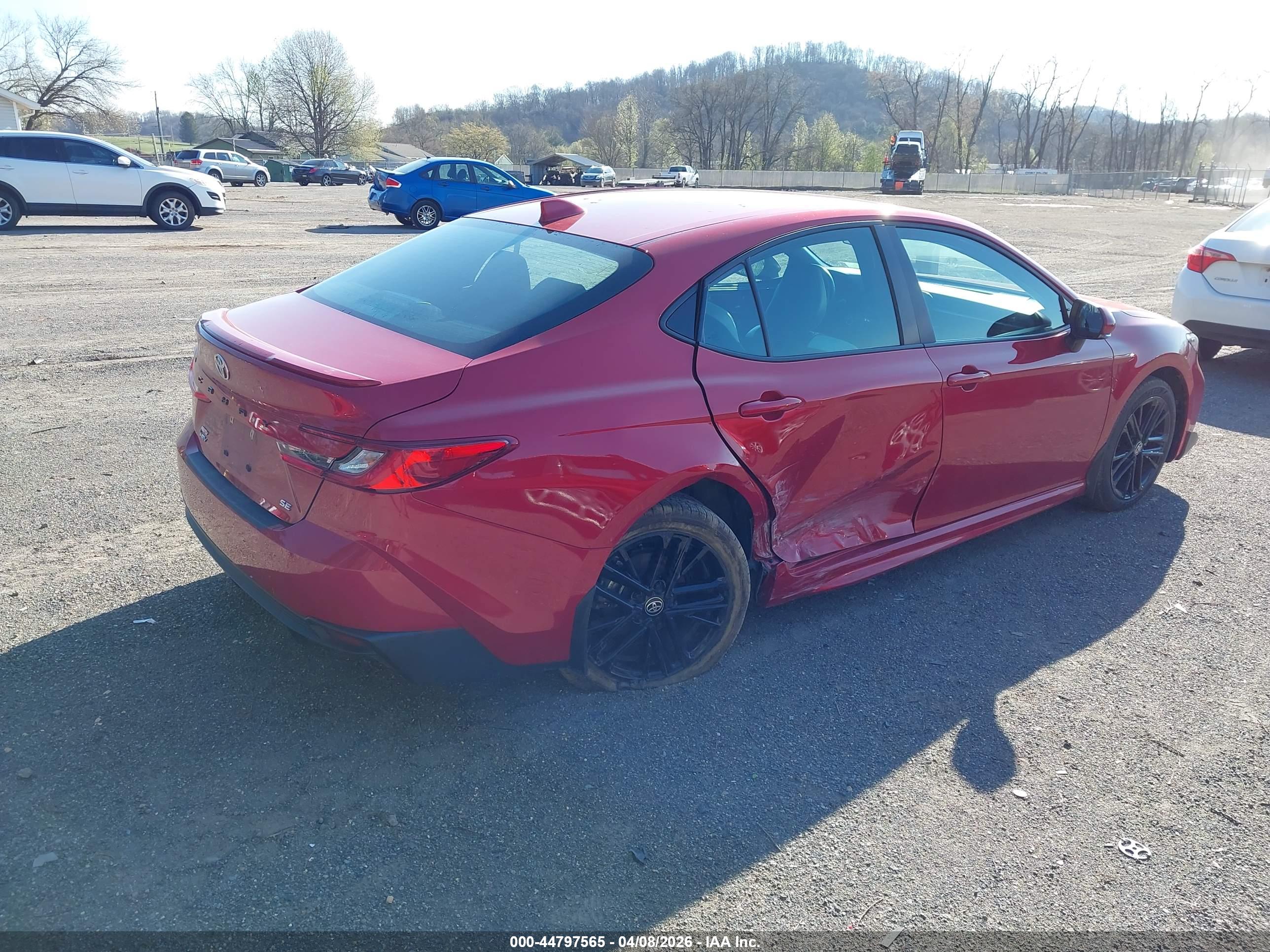 TOYOTA CAMRY image 4