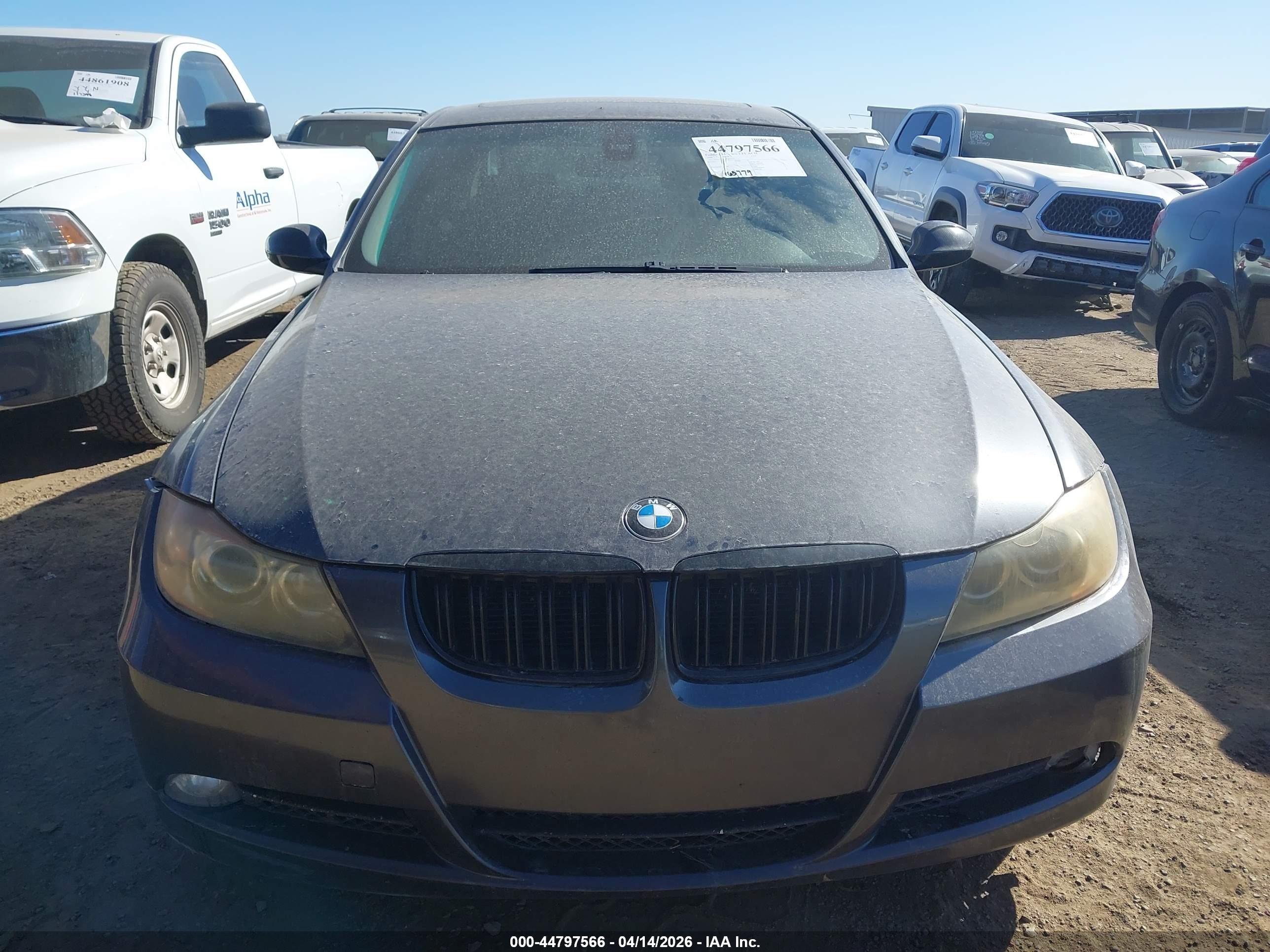 BMW 335I image 6
