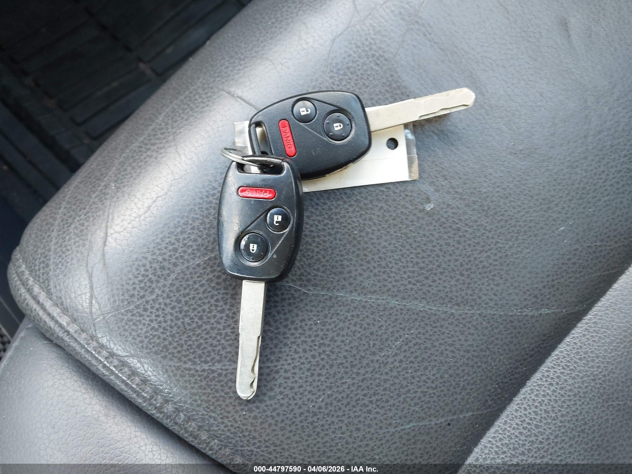 HONDA PILOT image 11