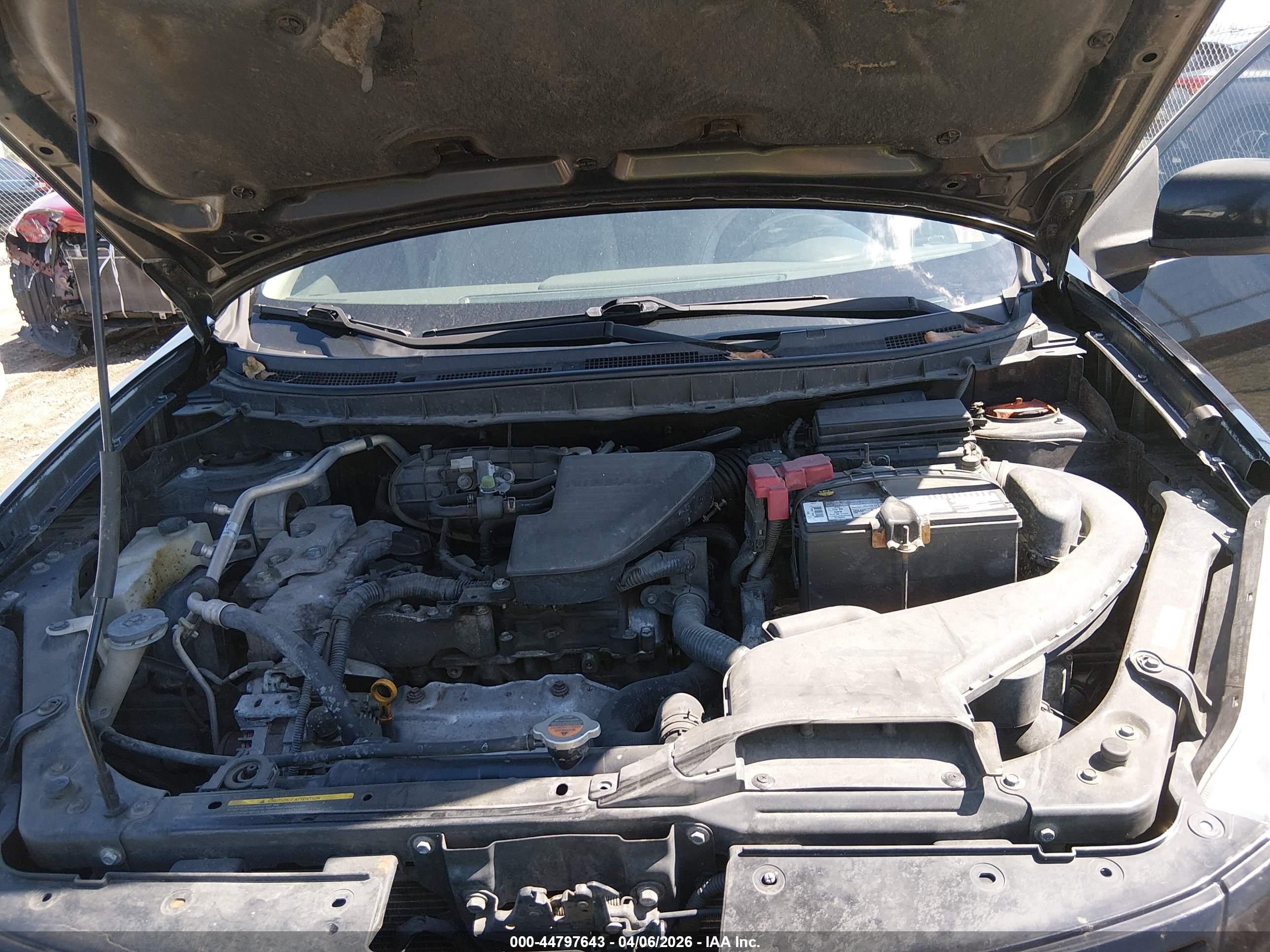 NISSAN ROGUE image 10