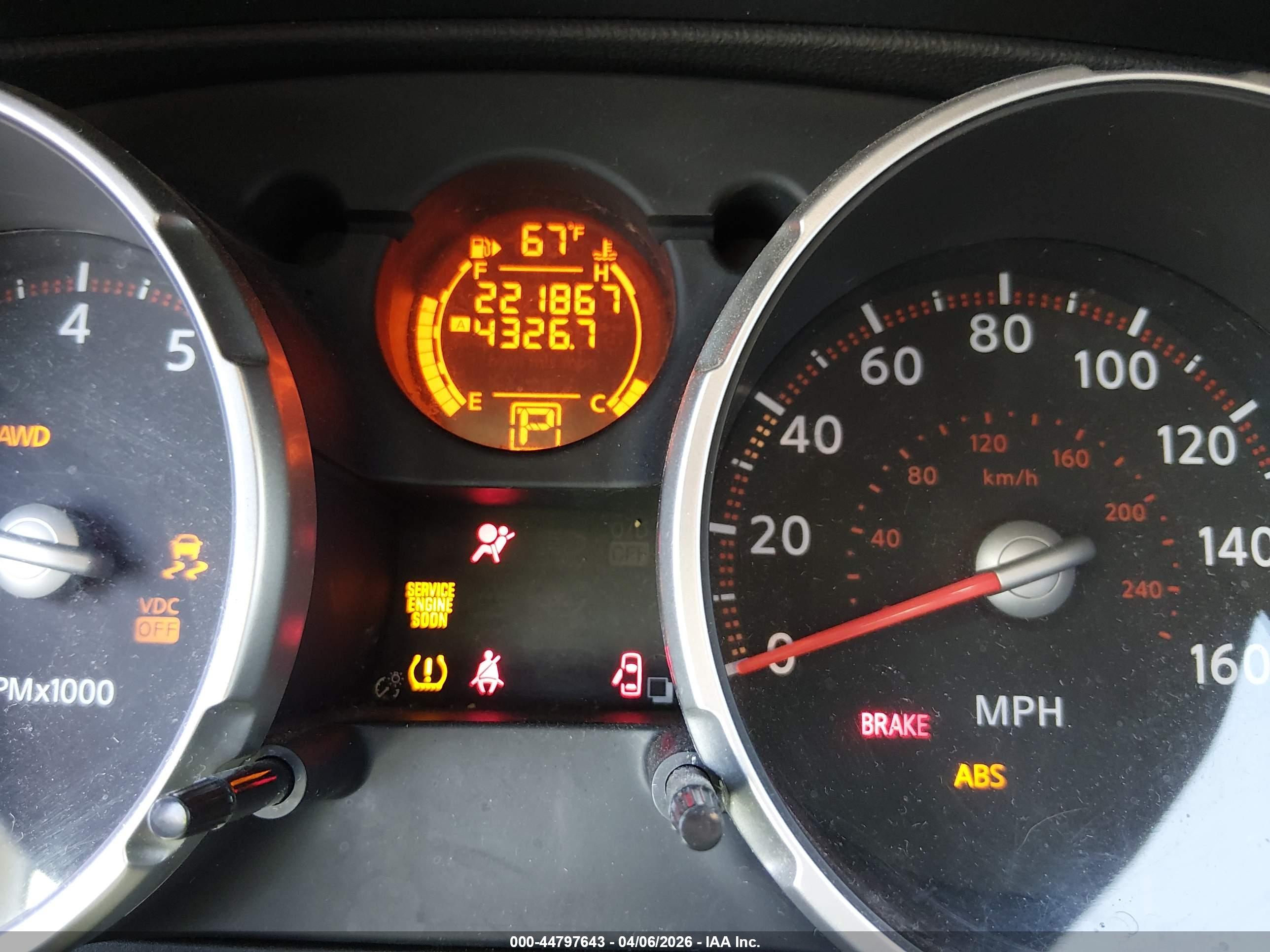 NISSAN ROGUE image 7