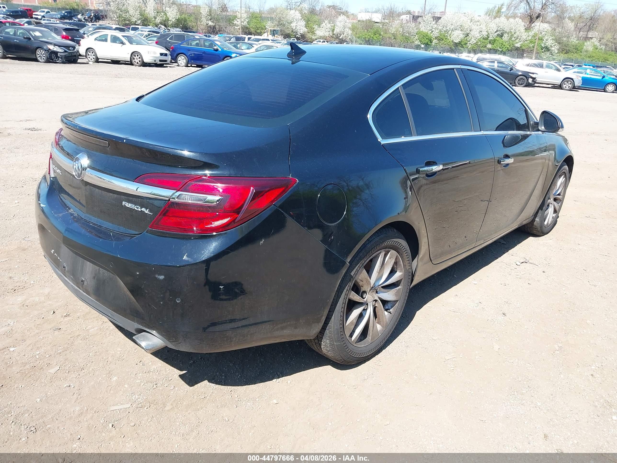 BUICK REGAL image 4