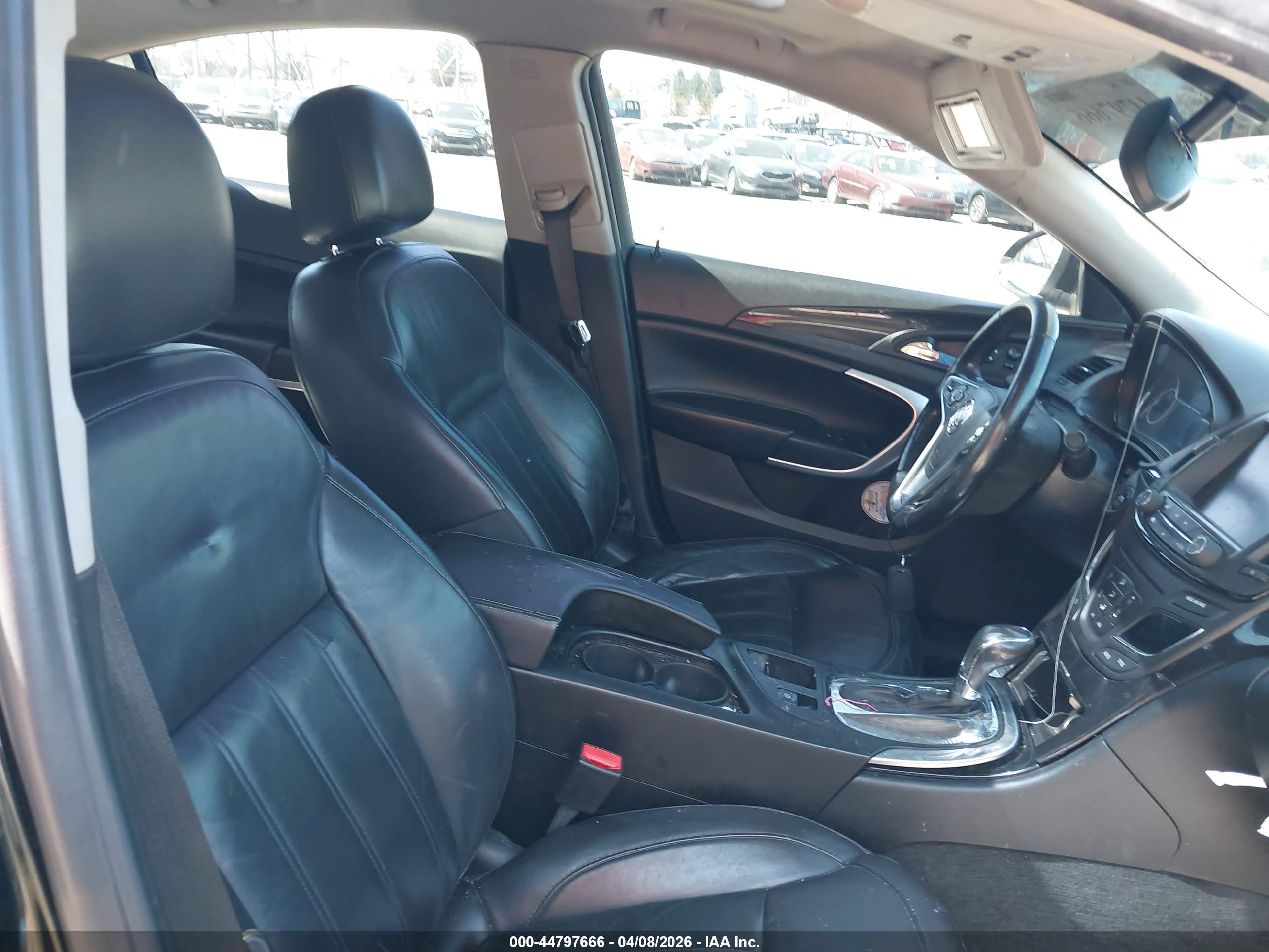 BUICK REGAL image 5