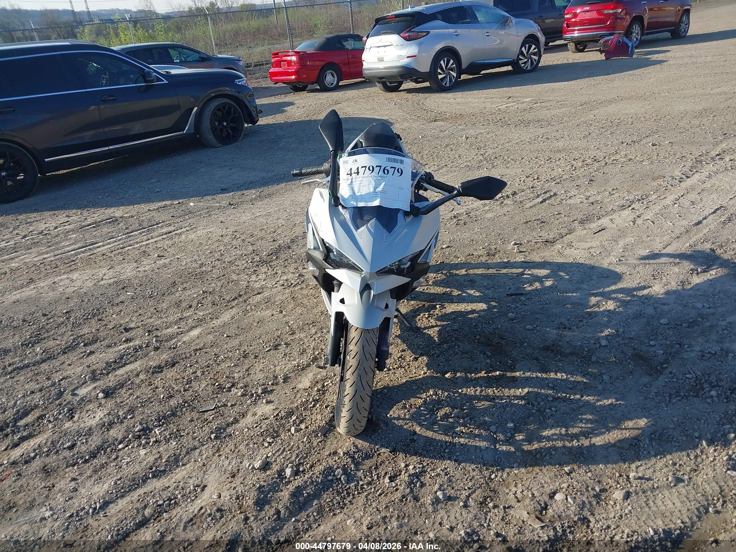 KAWASAKI EX500 image 5