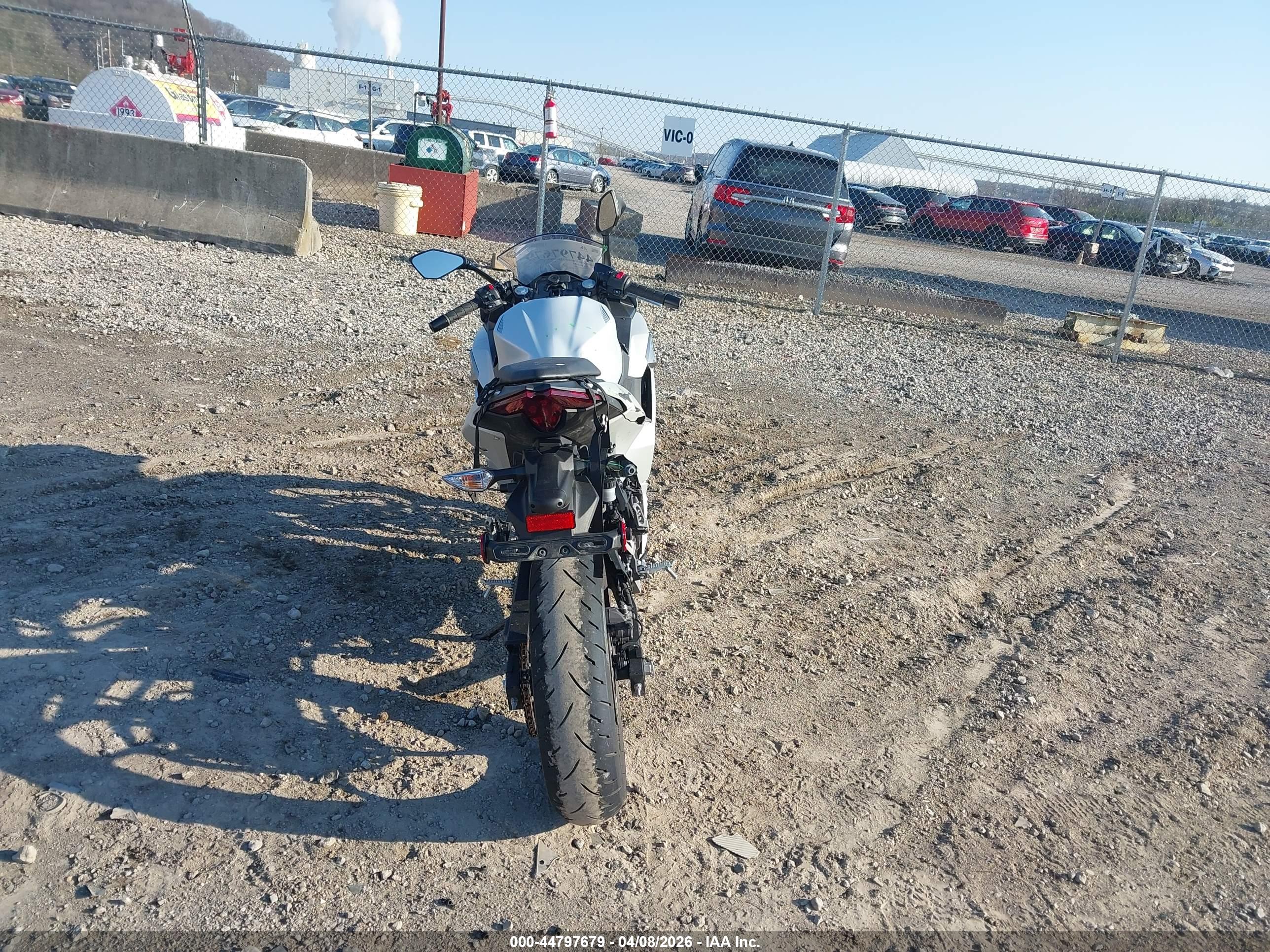 KAWASAKI EX500 image 6